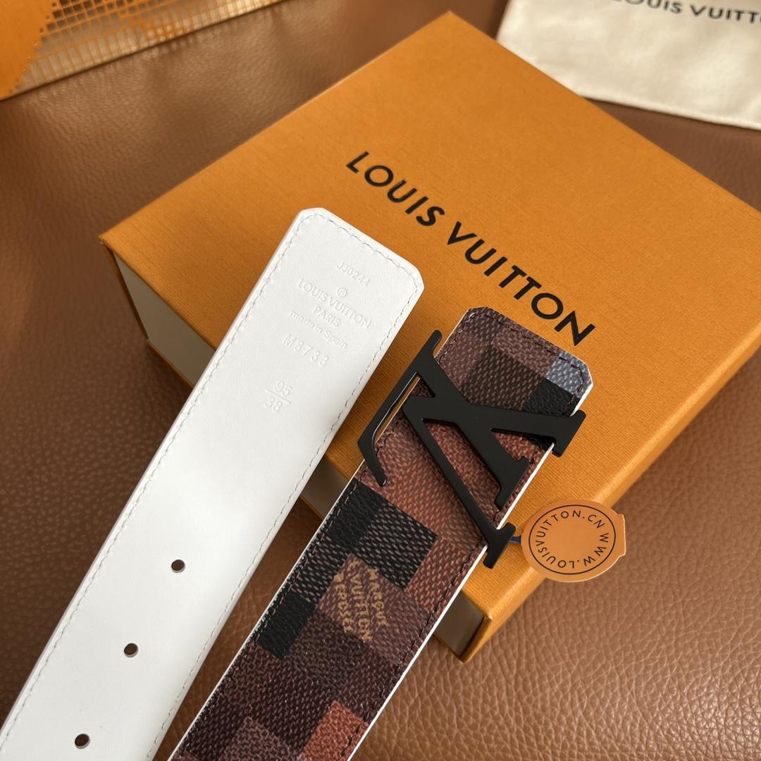 Louis Vuitton LV Initiales 40mm Reversible Belt - PerfectKickZ