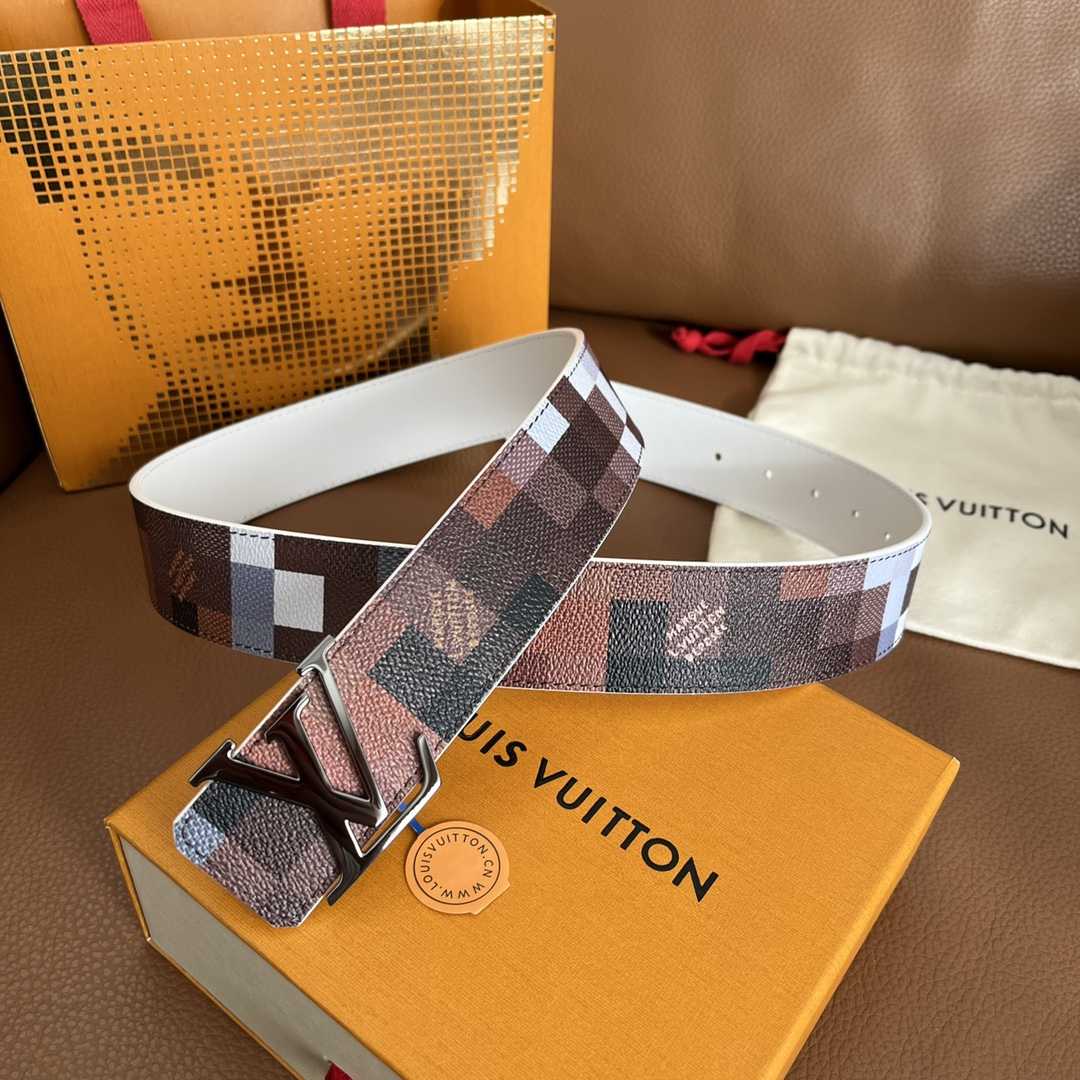 Louis Vuitton LV Initiales 40mm Reversible Belt - PerfectKickZ