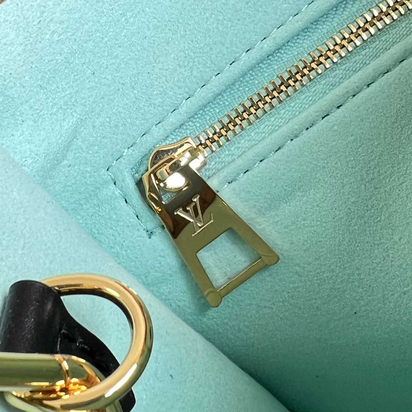 Louis Vuitton OnTheGo PM   M47199 - PerfectKickZ