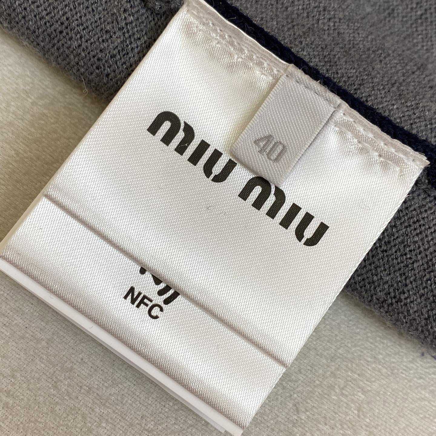 Miu Miu Silk Cashmere Cardigan Sweater - PerfectKickZ