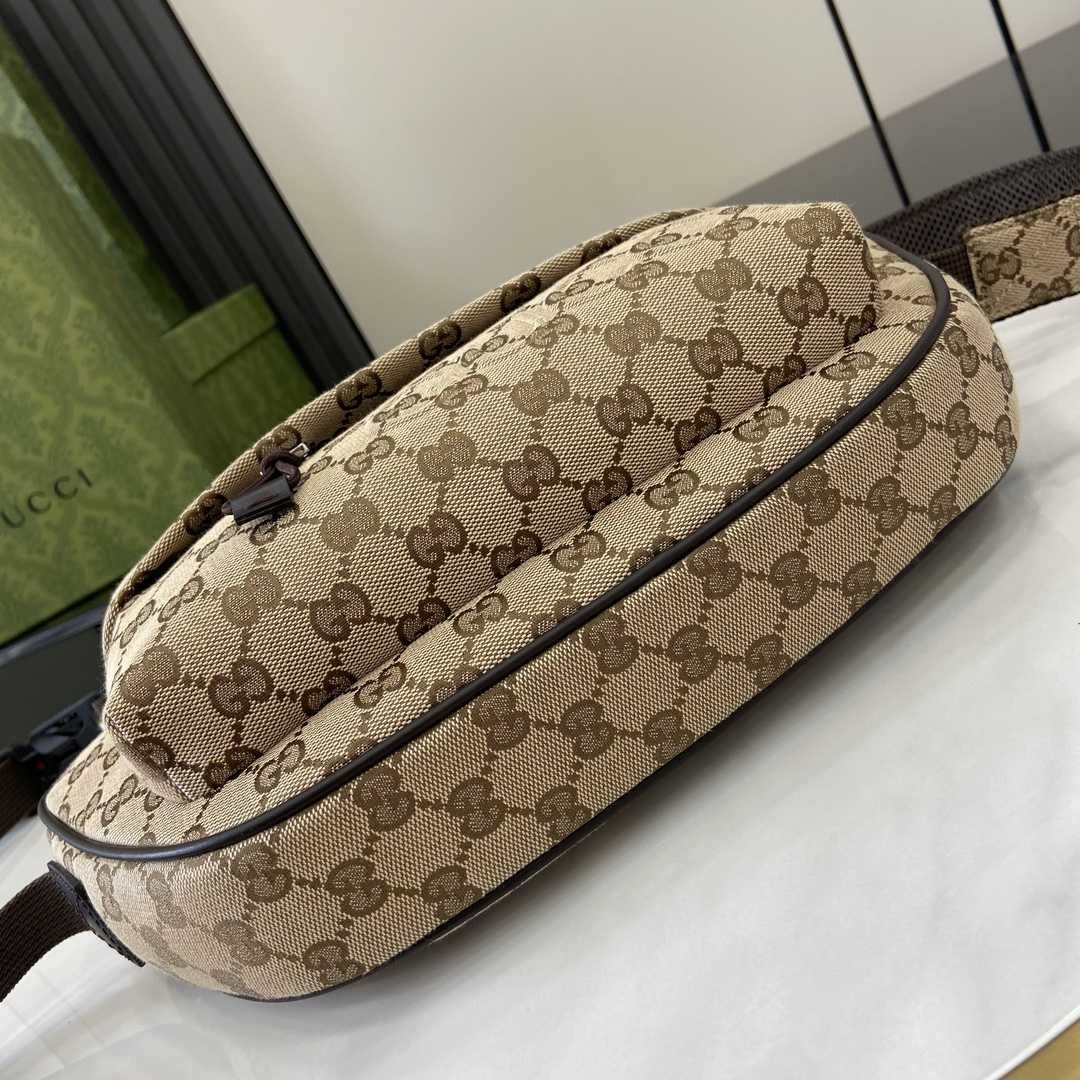 Gucci Small GG Crossbody Bag - PerfectKickZ