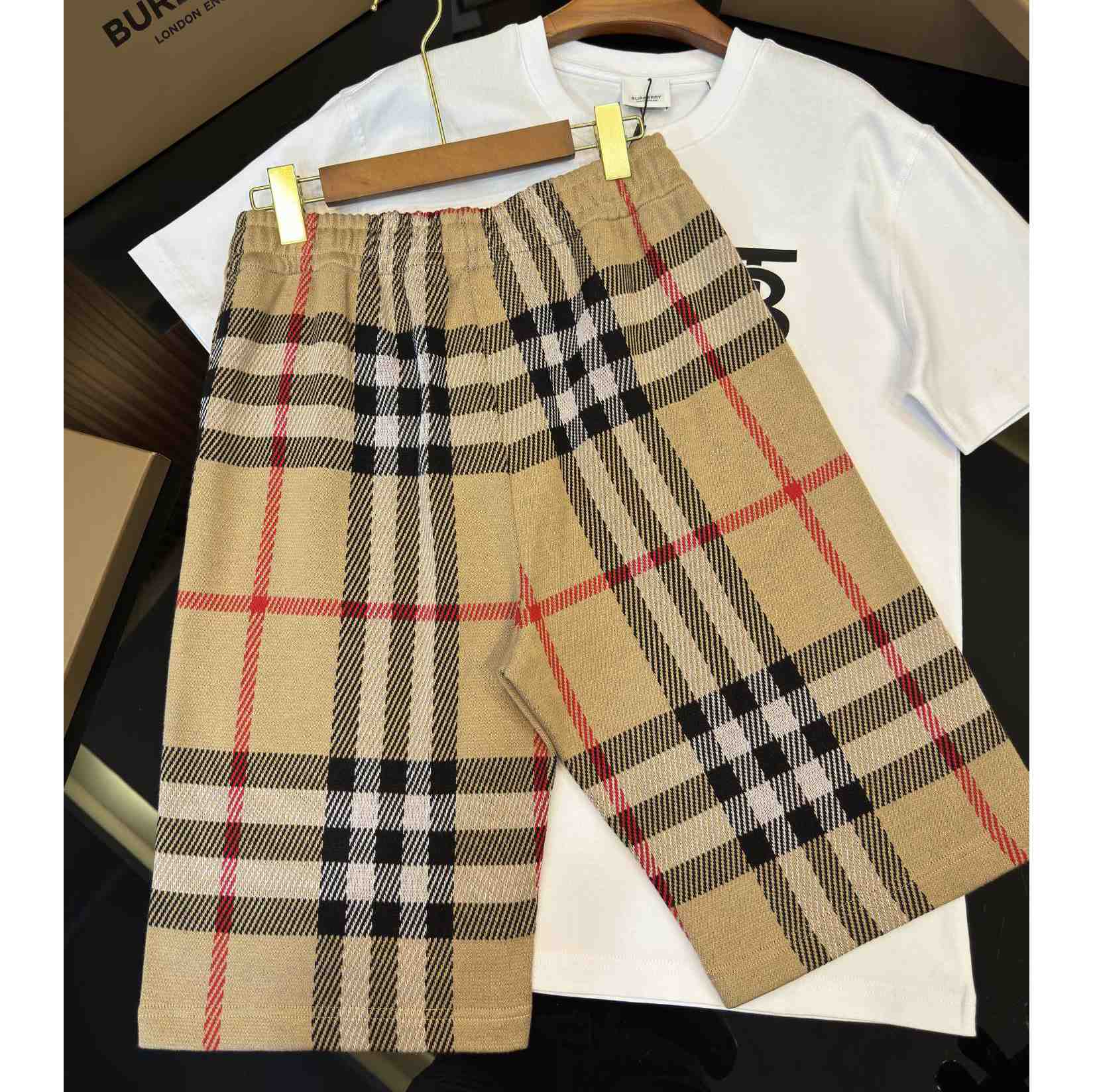 Burberry Shorts    - PerfectKickZ