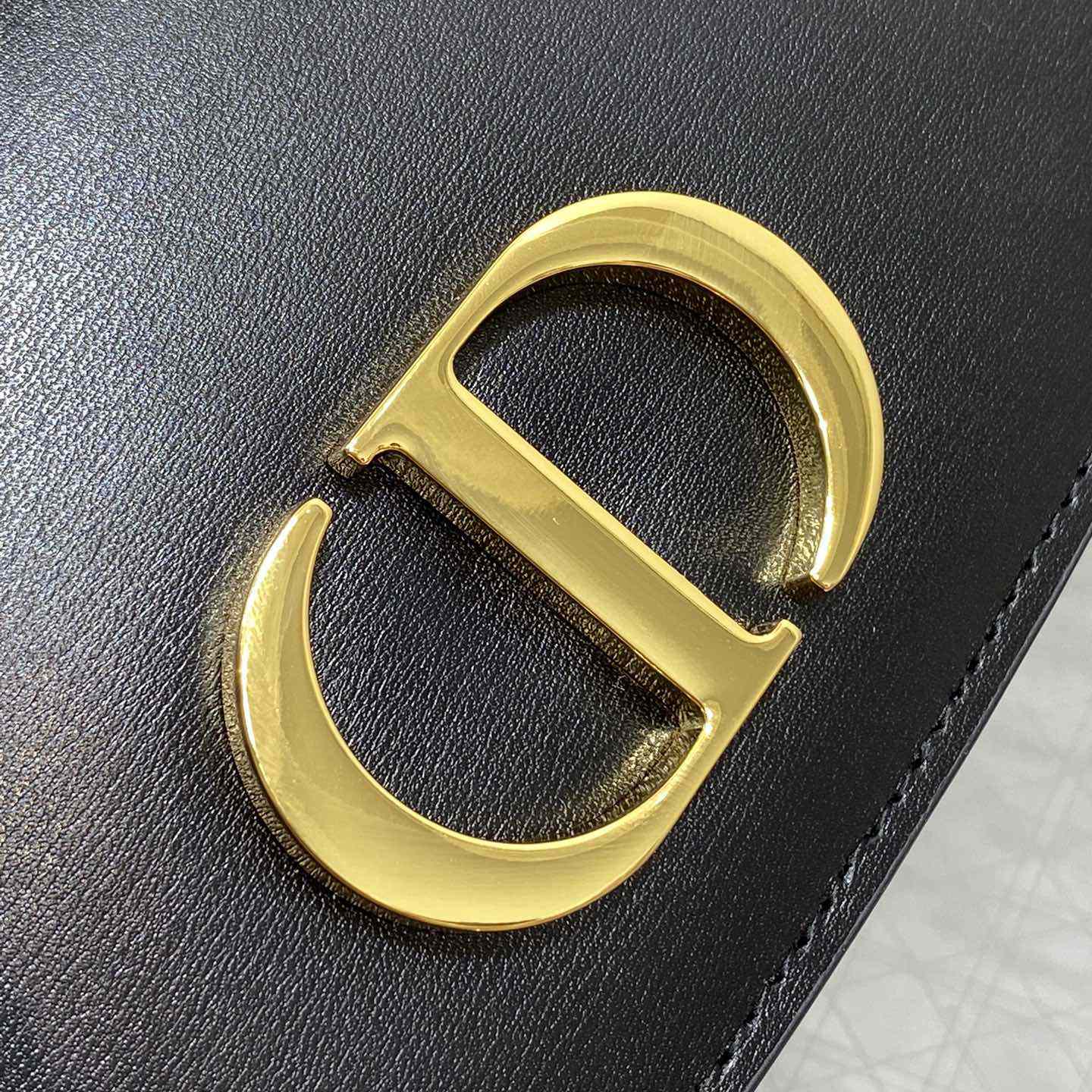 Dior Small 30 Montaigne Avenue Top Handle Bag - PerfectKickZ