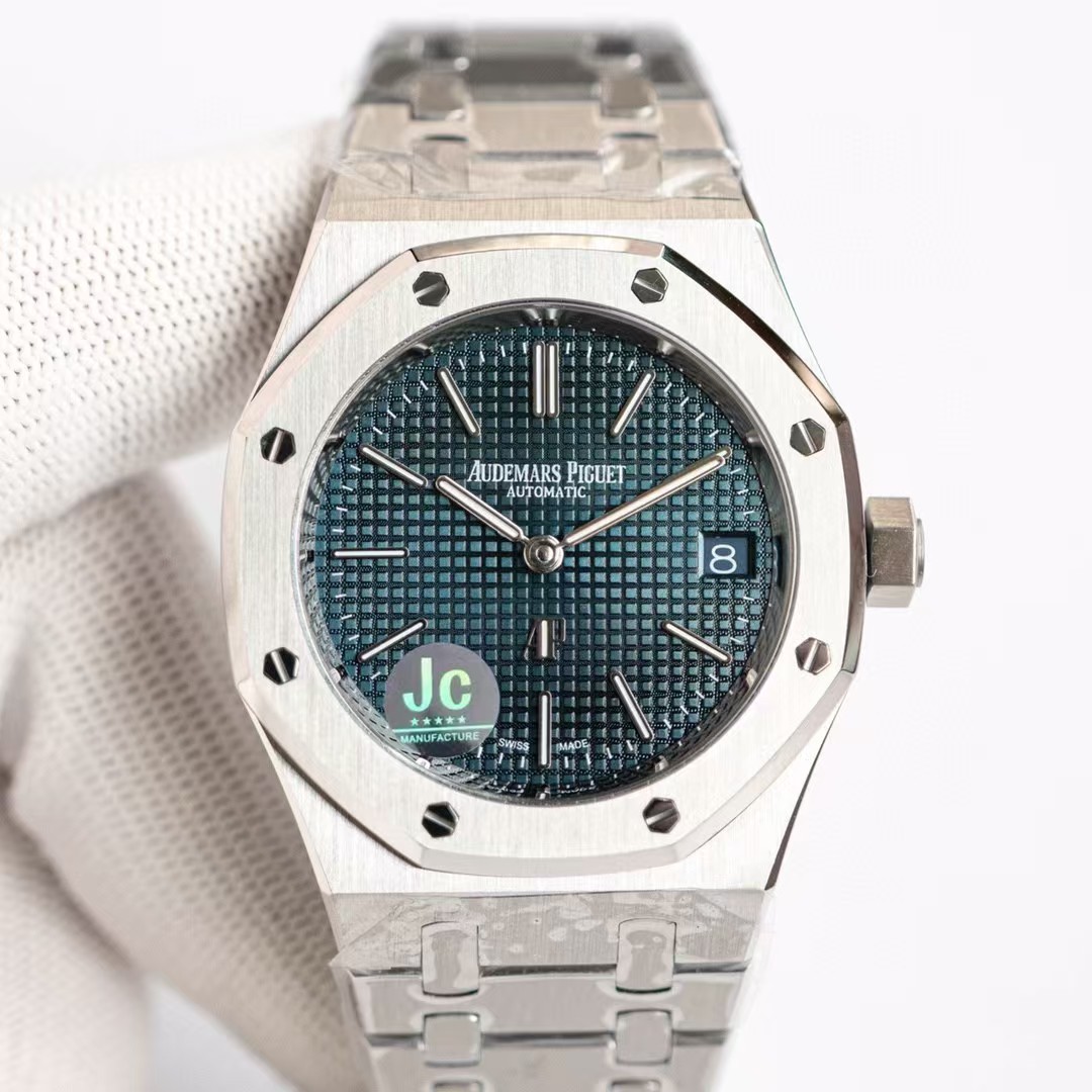 Audemars Piguet Watch      - PerfectKickZ