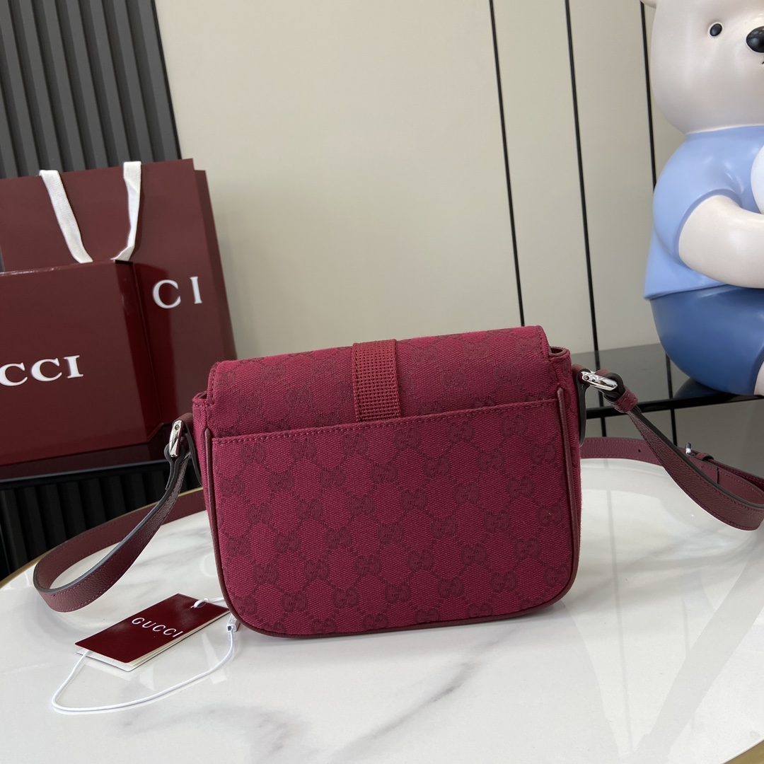 Gucci Mini GG Crossbody Bag - PerfectKickZ