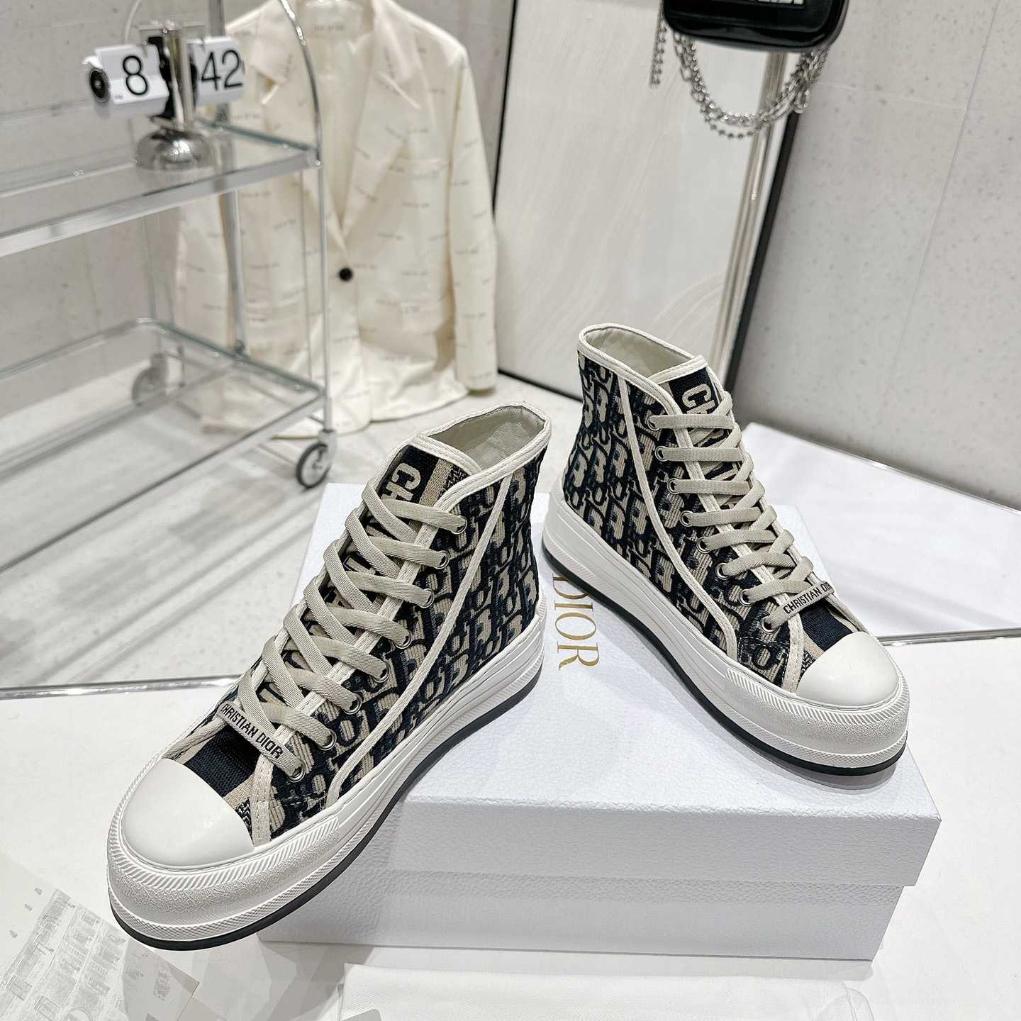 Dior Walk'n'Dior Platform Sneaker - PerfectKickZ