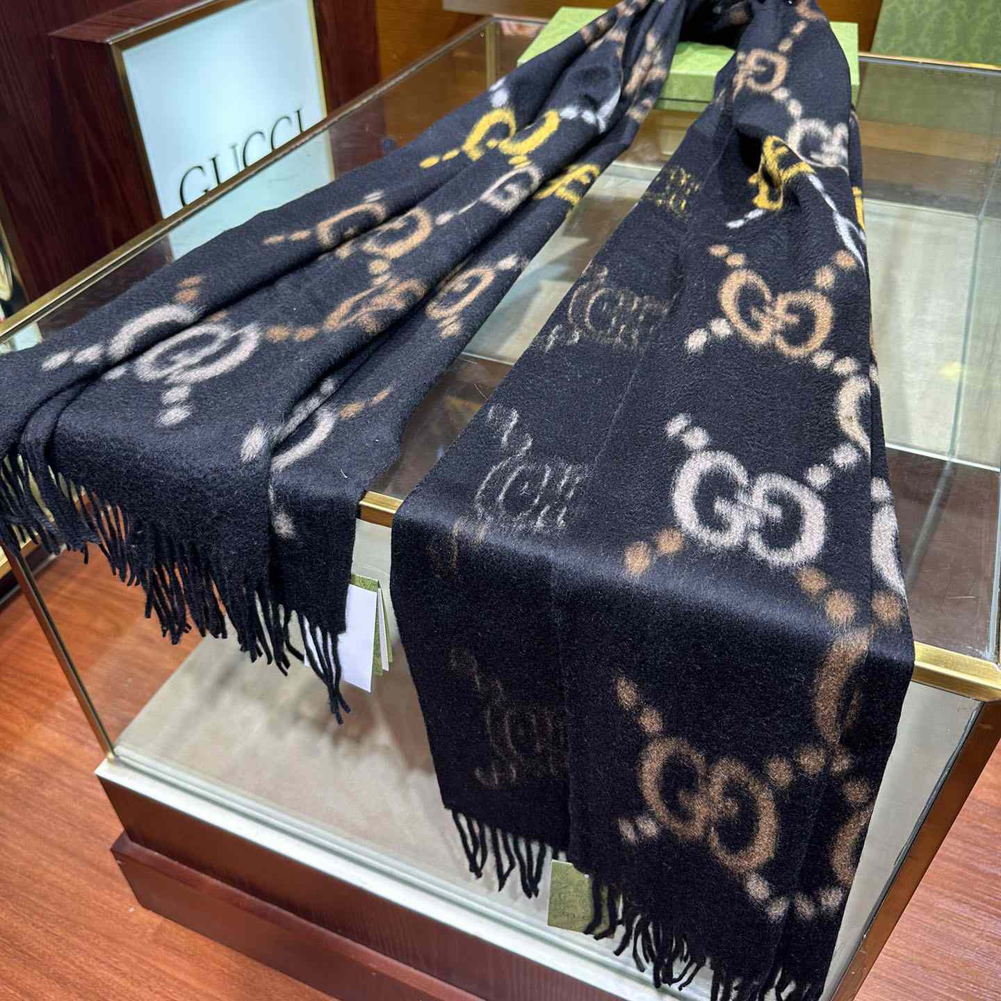 Gucci GG Jacquard Wool Silk Scarf - PerfectKickZ