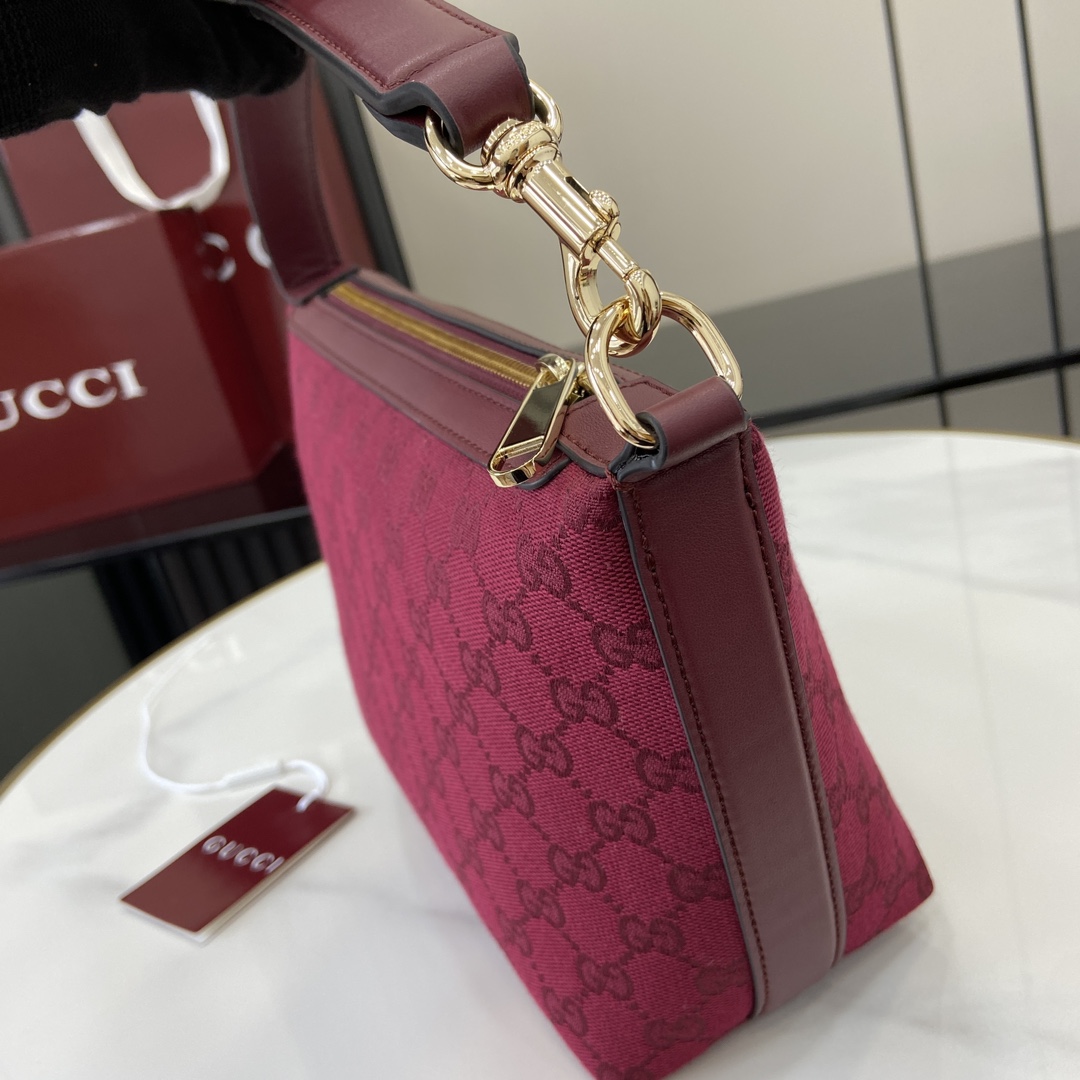 Gucci GG Super Mini Shoulder Bag - PerfectKickZ