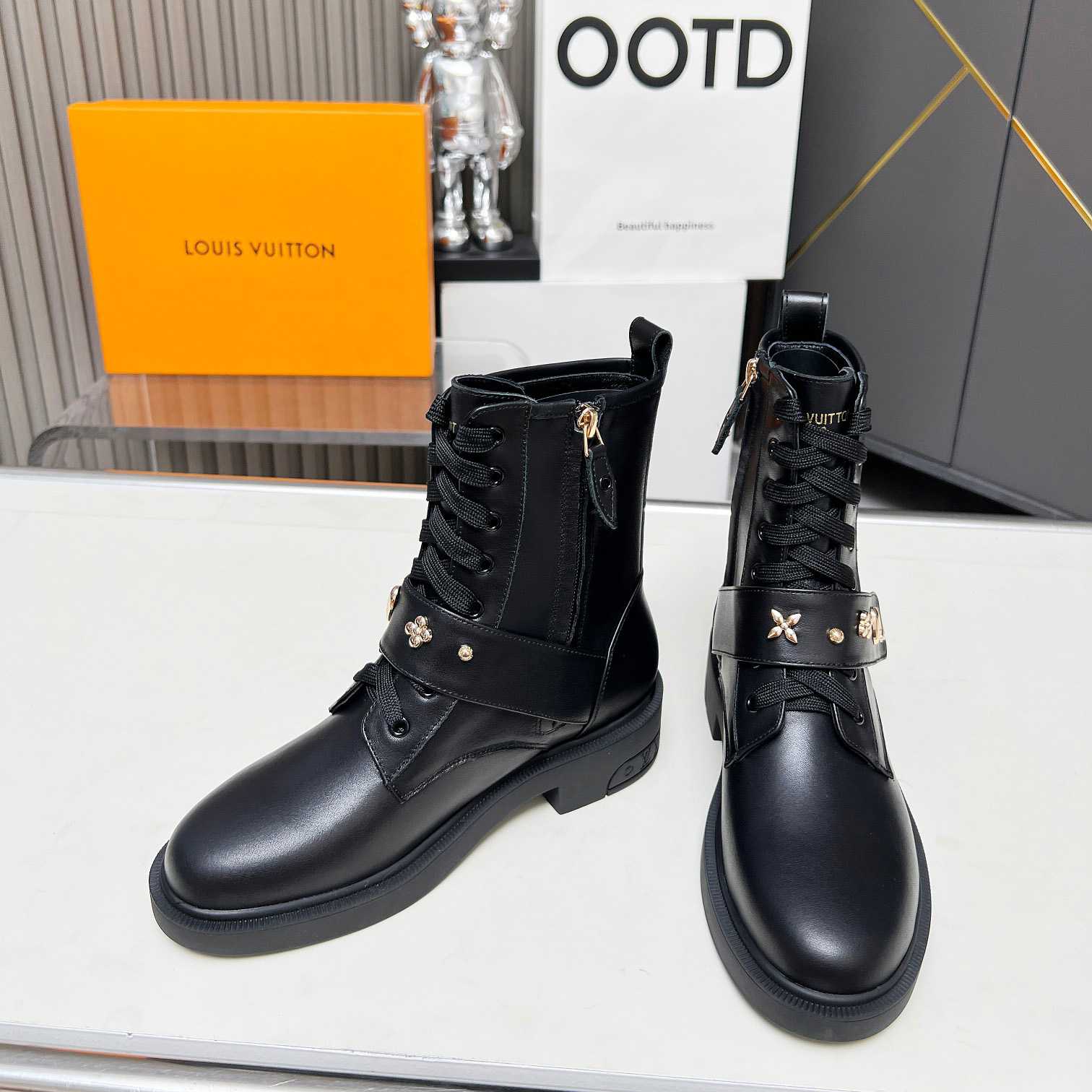 Louis Vuitton Citizen Flat Ranger Boot   - PerfectKickZ