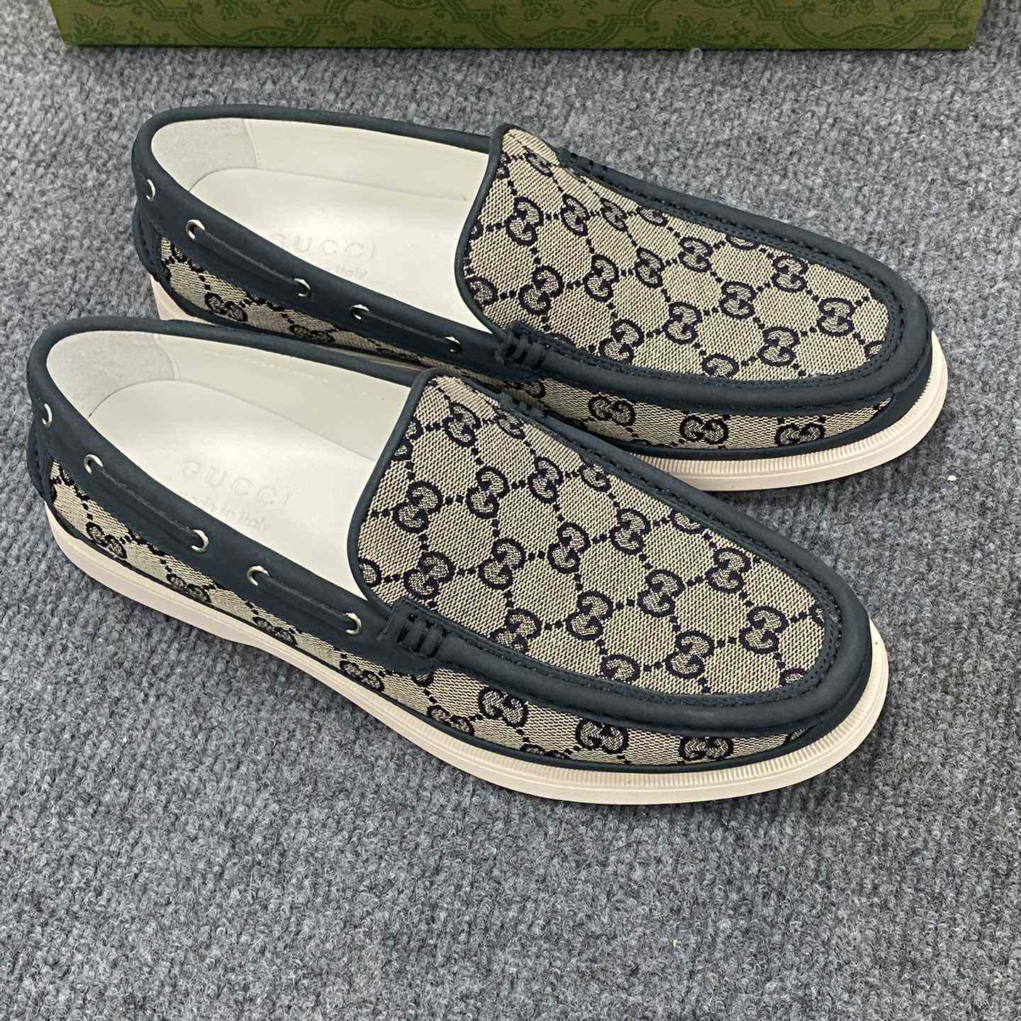 Gucci Men's Original GG Loafer - PerfectKickZ
