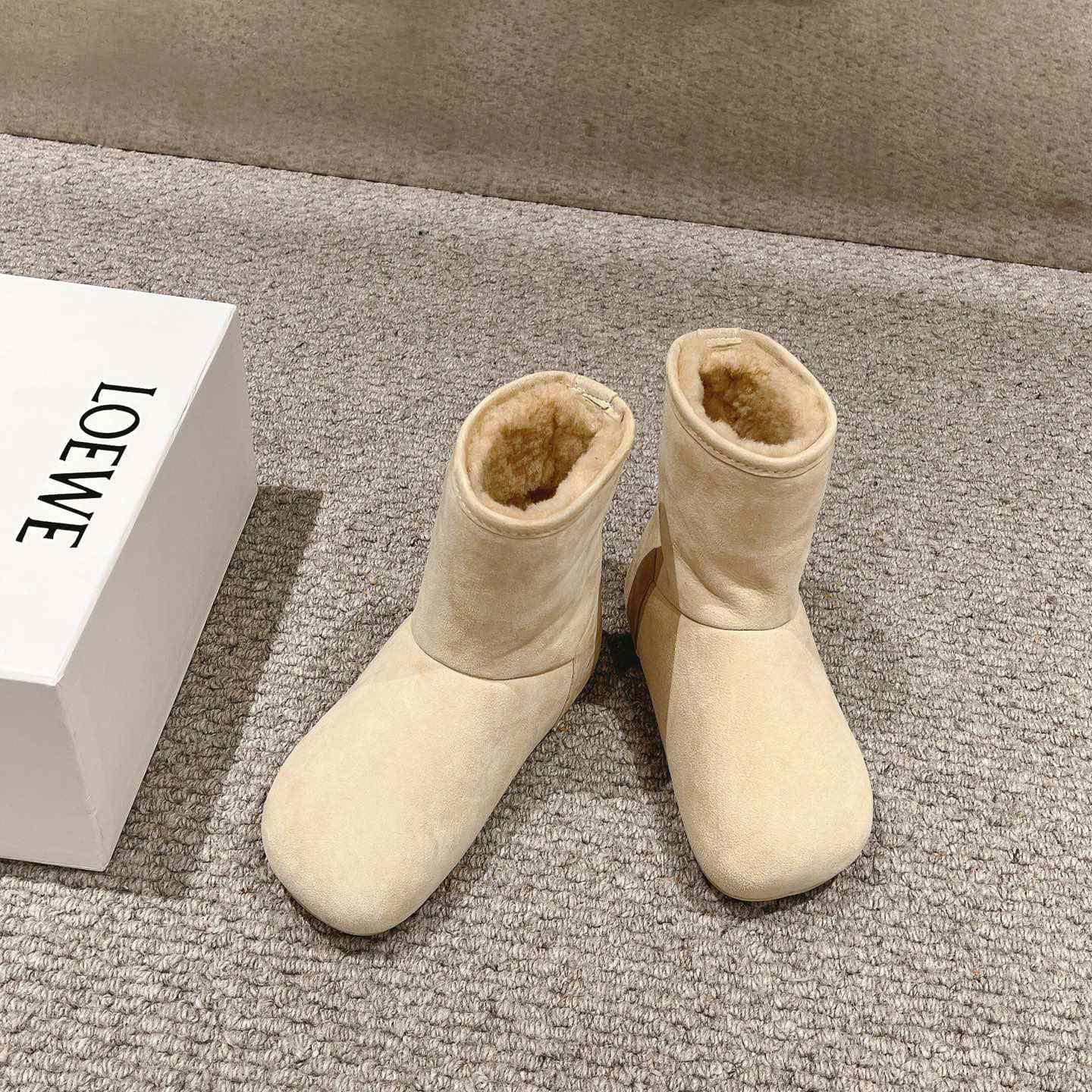Loewe Lago Boot In Suede And Shearling - PerfectKickZ