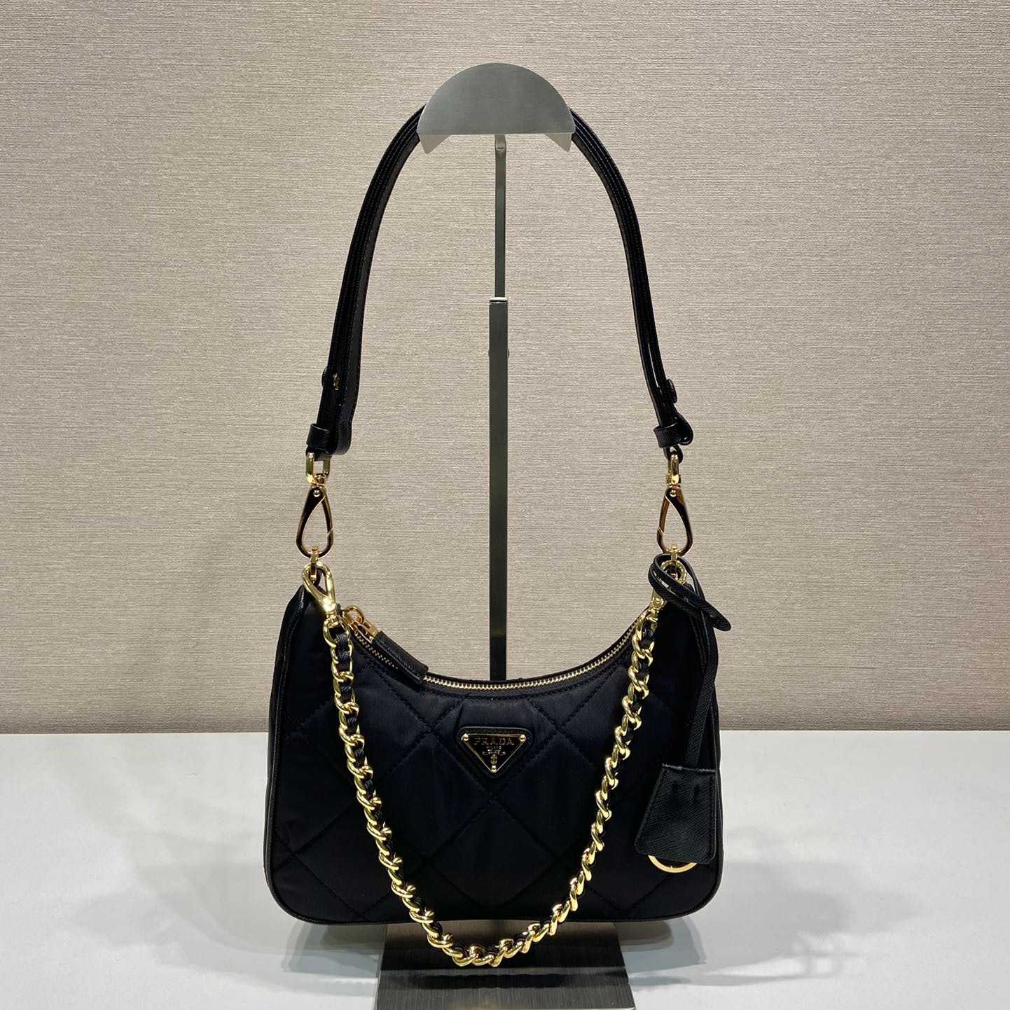 Prada Re-Edition 1995 Chaîne Re-Nylon Mini-bag - PerfectKickZ