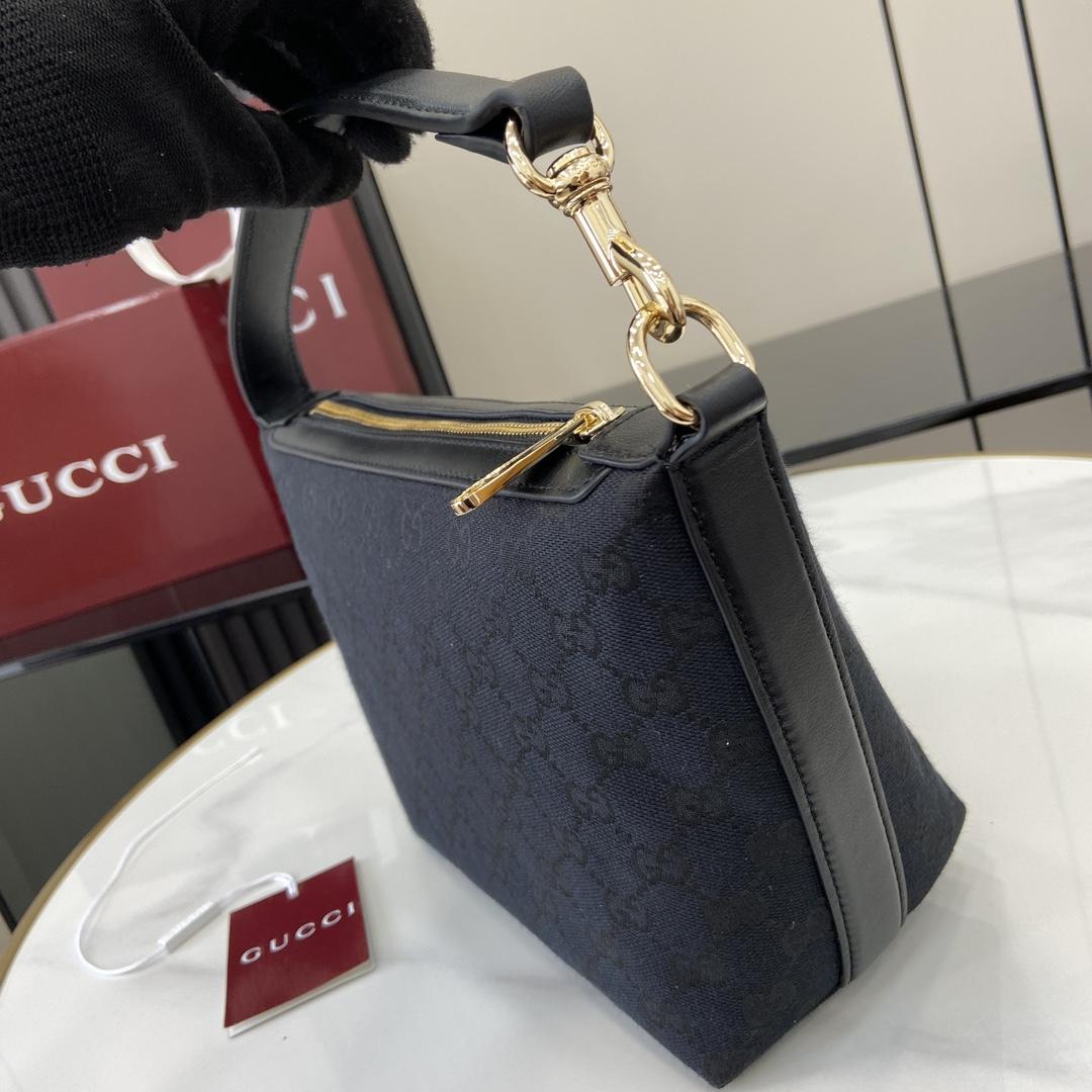 Gucci GG Super Mini Shoulder Bag - PerfectKickZ