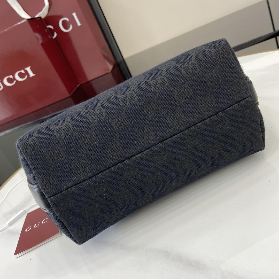Gucci GG Super Mini Shoulder Bag - 
