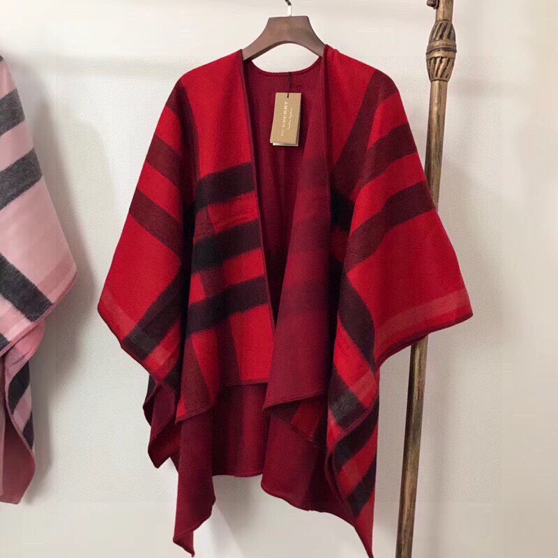 Burberry Charlotte Reversible Wool Felt Cape    140*140cm - PerfectKickZ