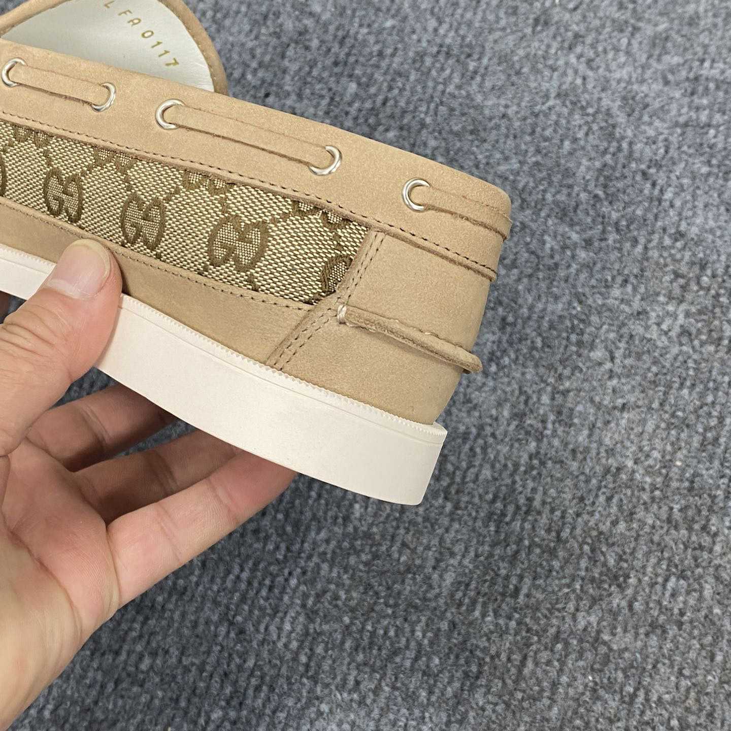 Gucci Men's Original GG Loafer - PerfectKickZ
