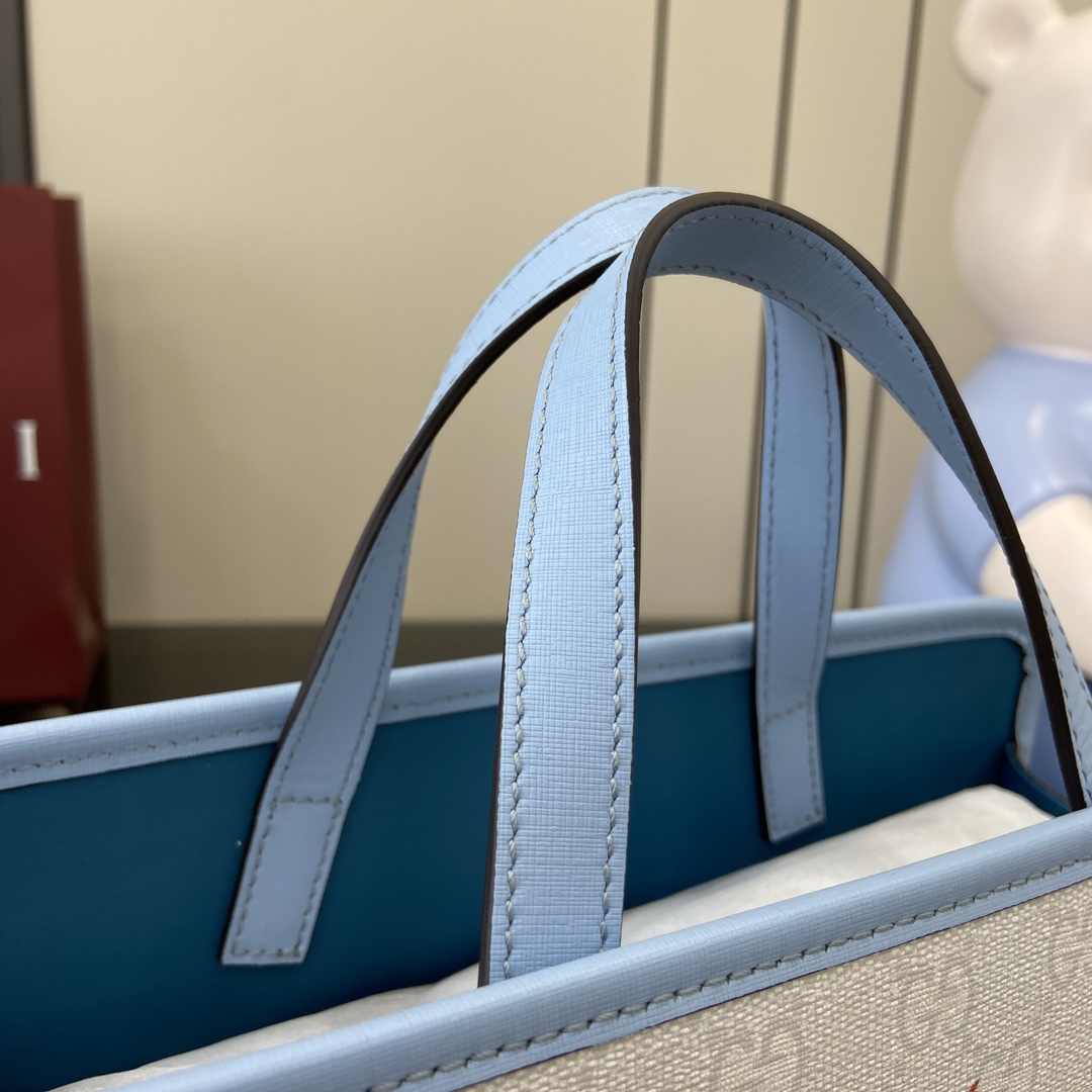 Peter Rabbit™ x Gucci Tote Bag - PerfectKickZ