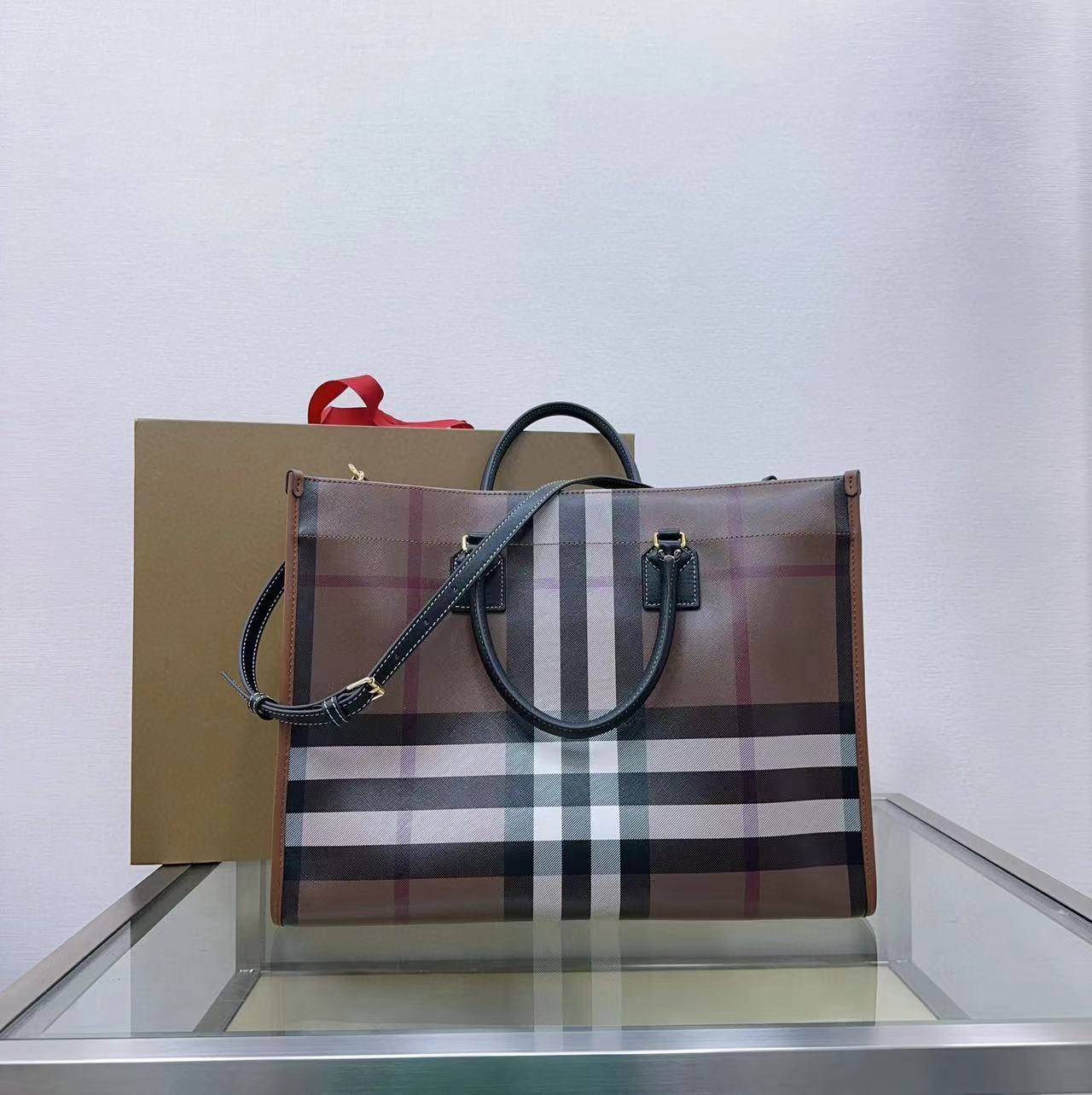 Burberry Medium Freya Tote  - PerfectKickZ