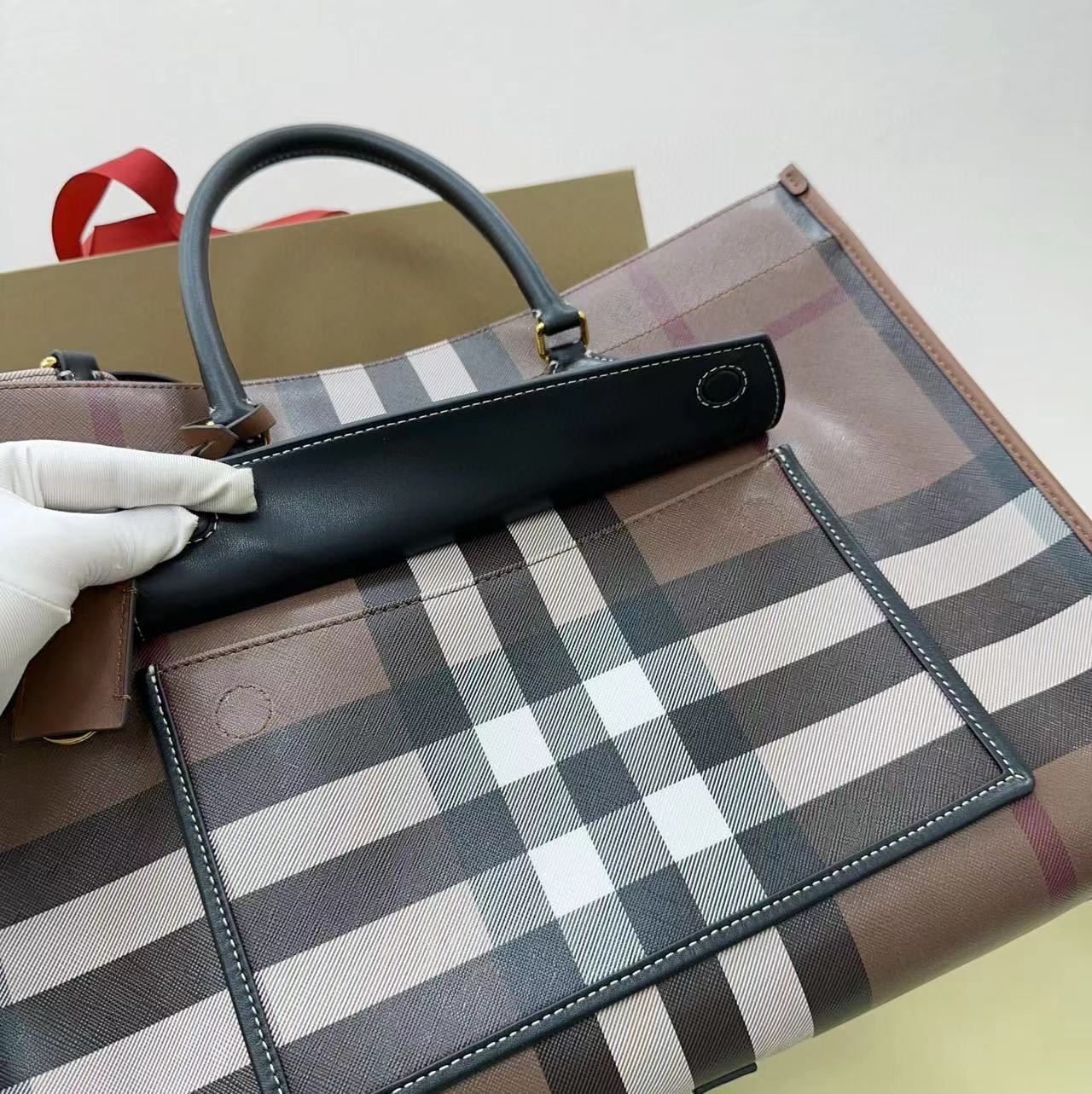 Burberry Medium Freya Tote  - PerfectKickZ