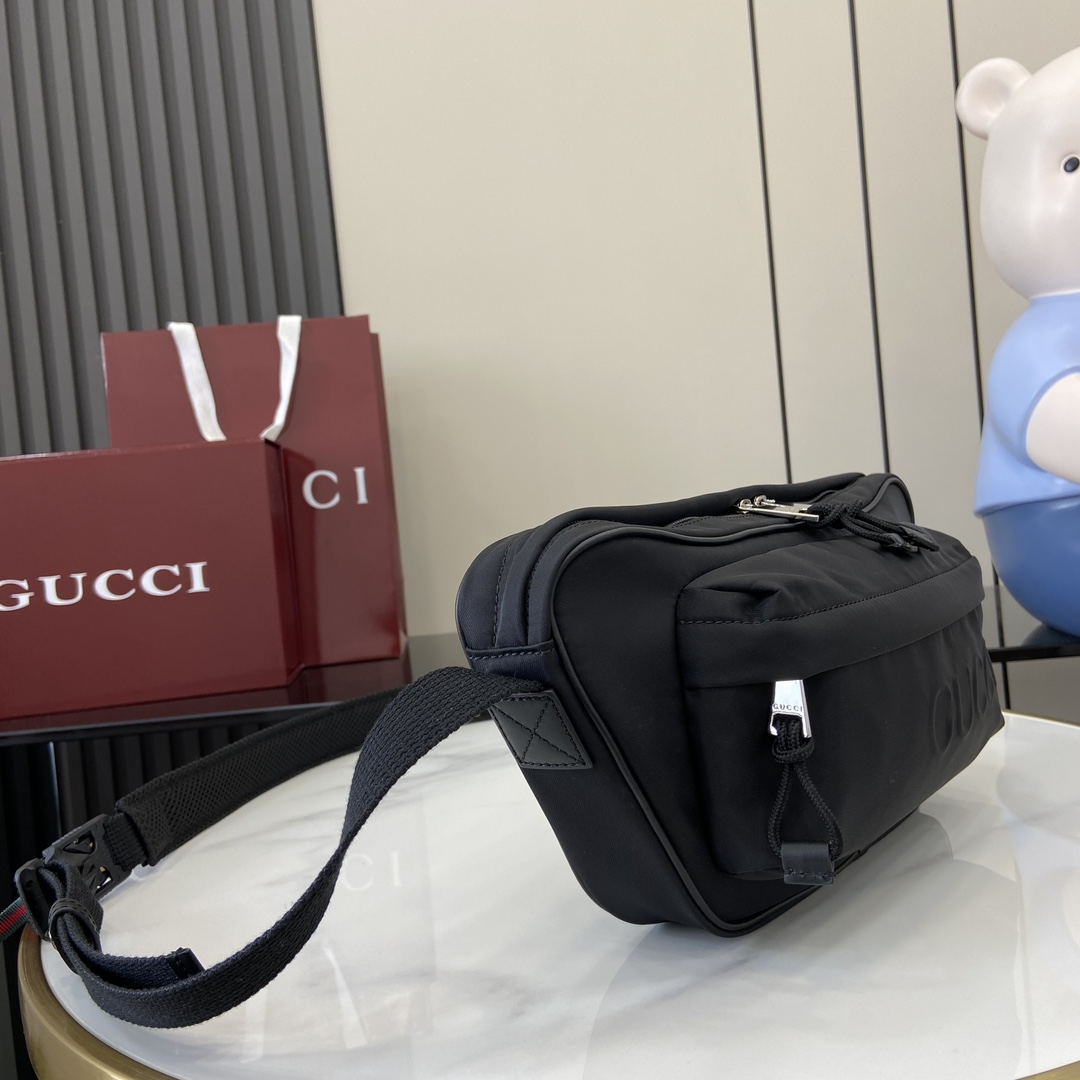 Gucci Small Crossbody Bag With Gucci Logo - PerfectKickZ
