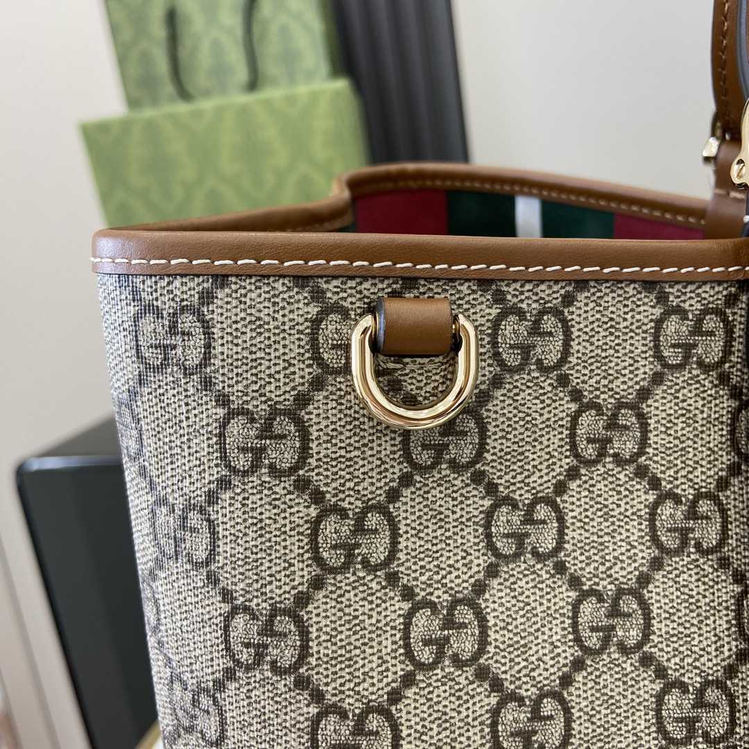 Gucci GG Emblem Medium Tote Bag - PerfectKickZ