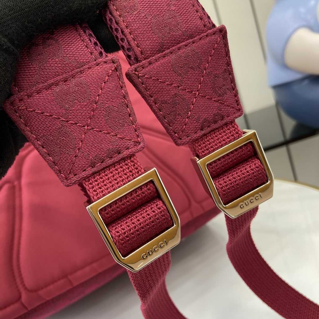 Gucci Medium Backpack With Gucci Logo - PerfectKickZ