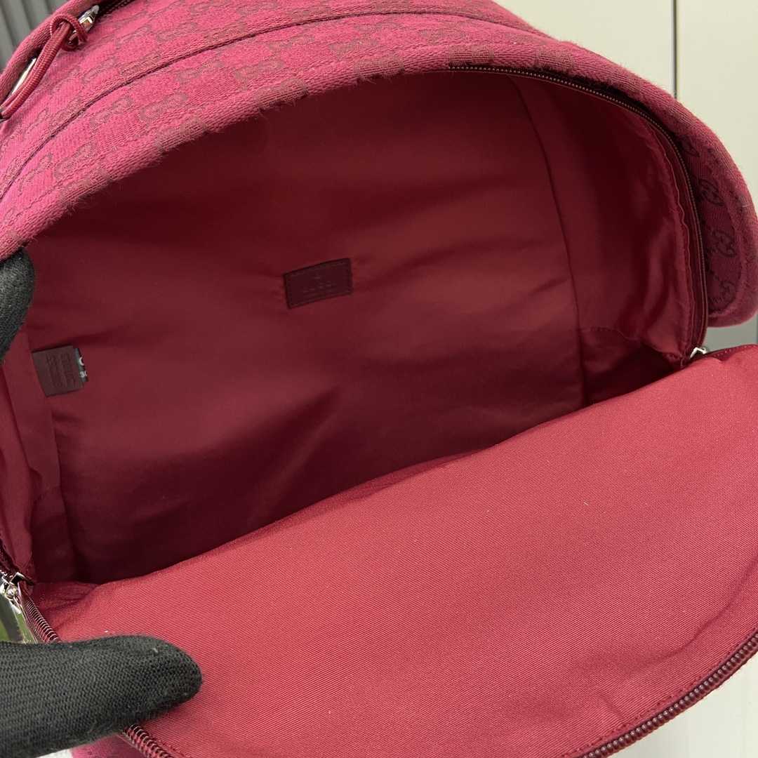 Gucci Medium Backpack With Gucci Logo - PerfectKickZ