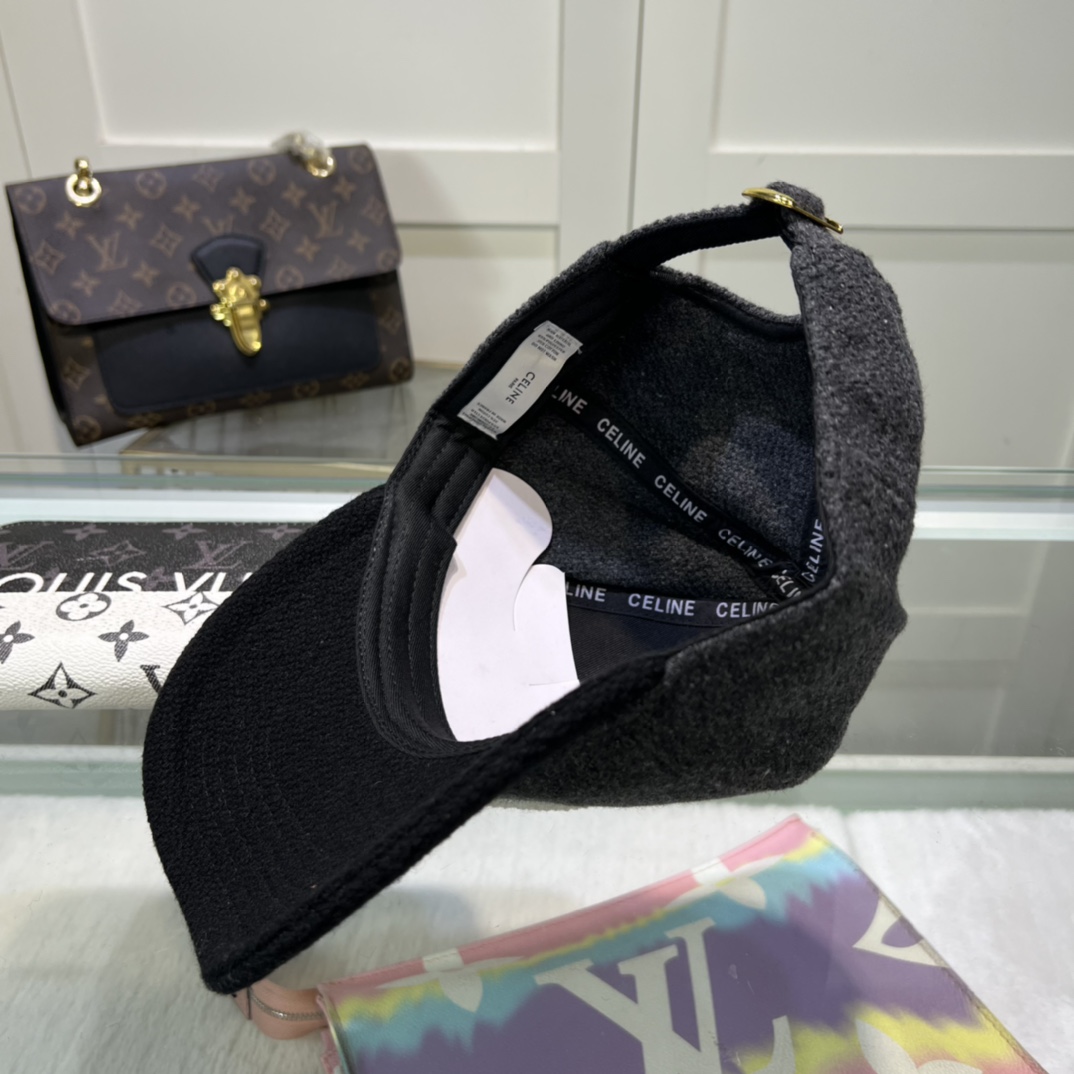Celine Cap - PerfectKickZ