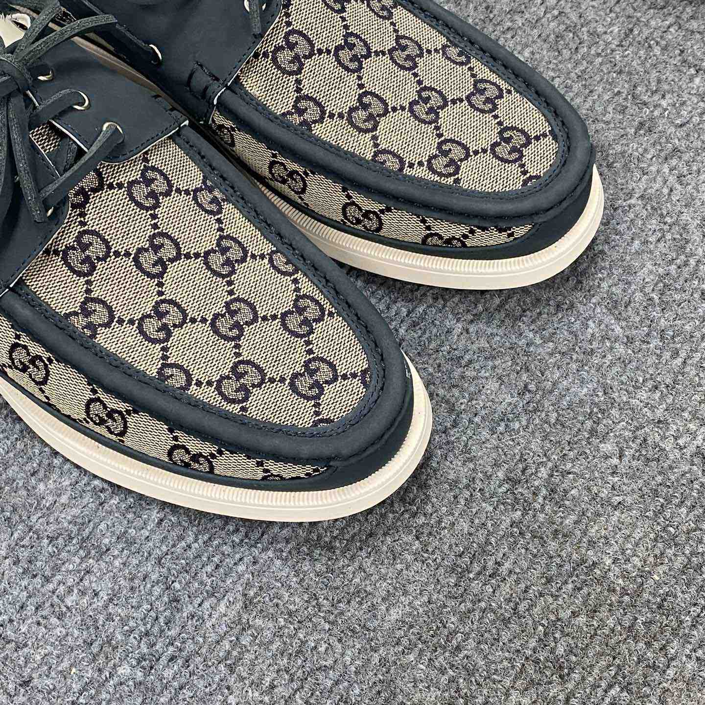 Gucci Men's Original GG Lace-up Loafer - PerfectKickZ