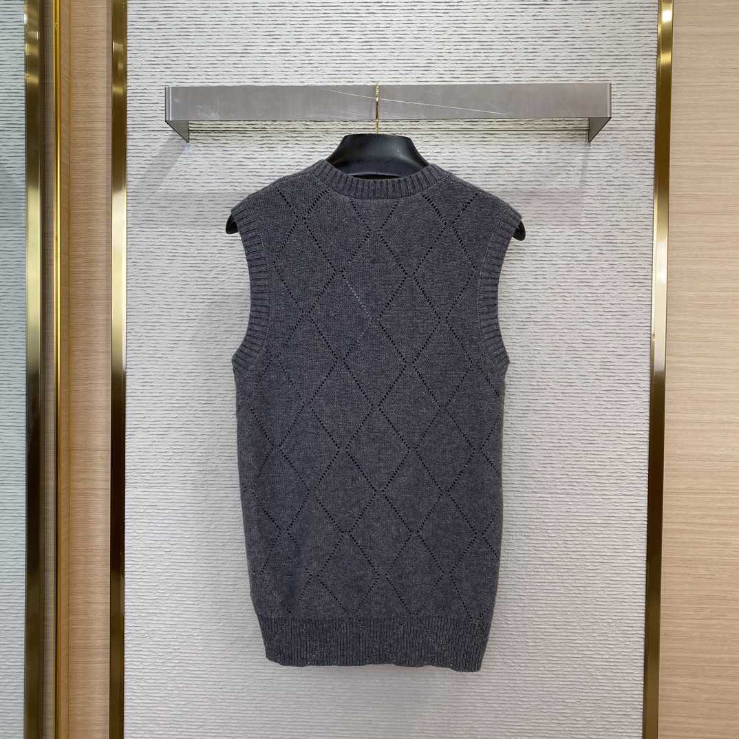 Givenchy Cropped Sweater In Wool - PerfectKickZ