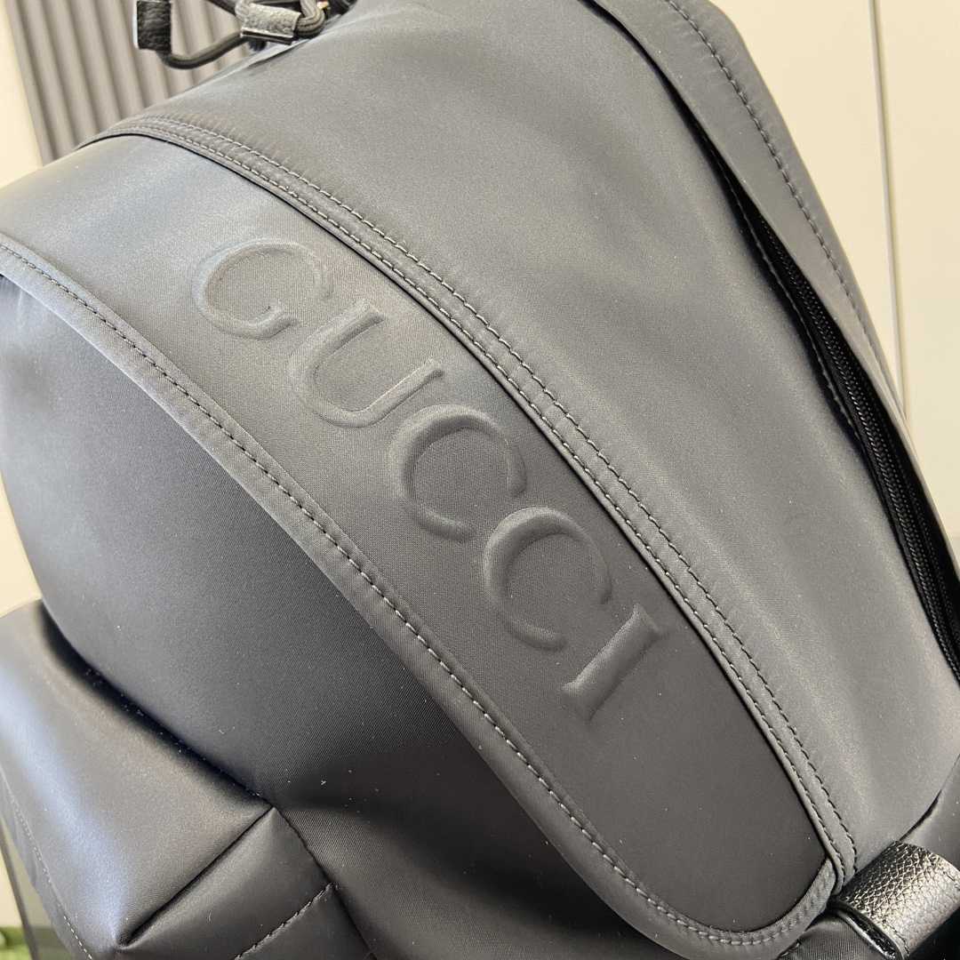 Gucci Large Backpack With Gucci Logo - PerfectKickZ