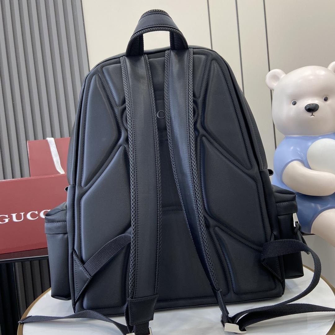 Gucci Large Backpack With Gucci Logo - 