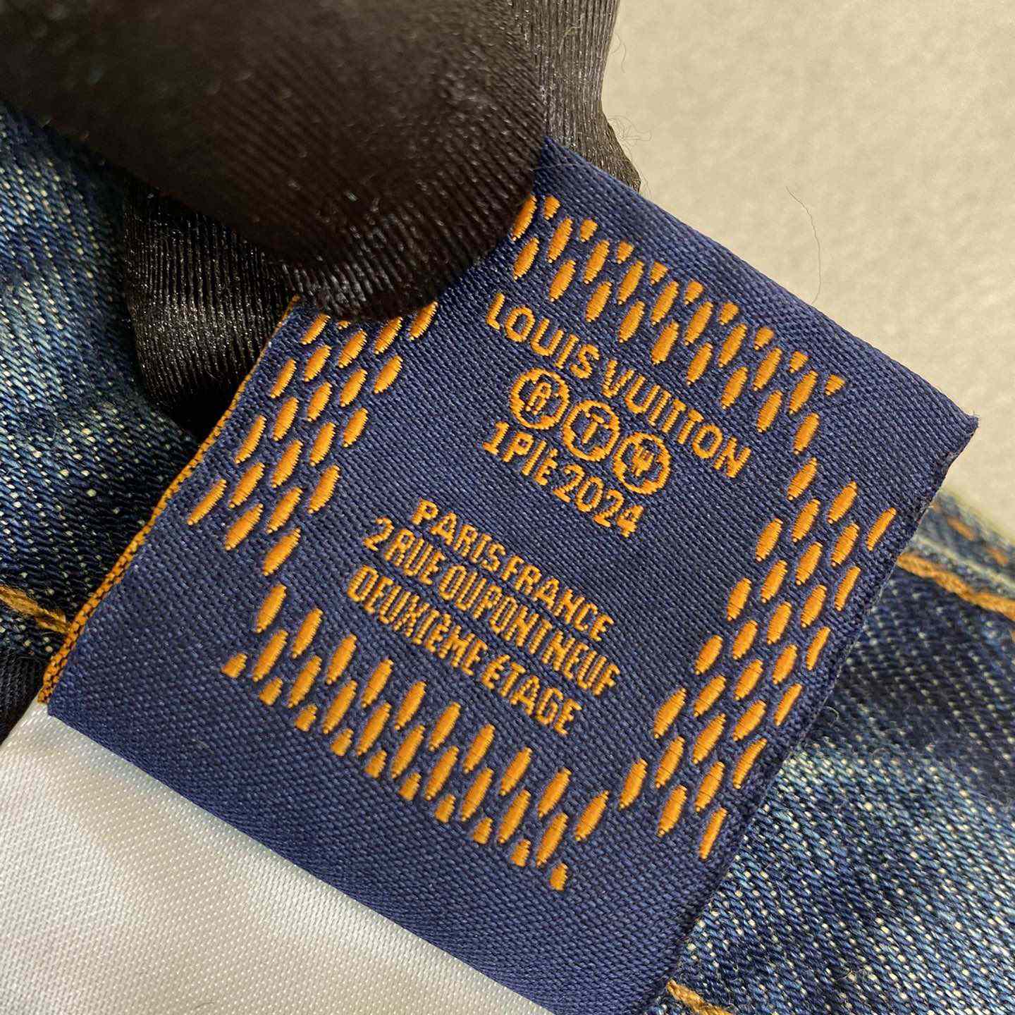 Louis Vuitton Washed Denim Workwear Pants   1AFWYZ - PerfectKickZ