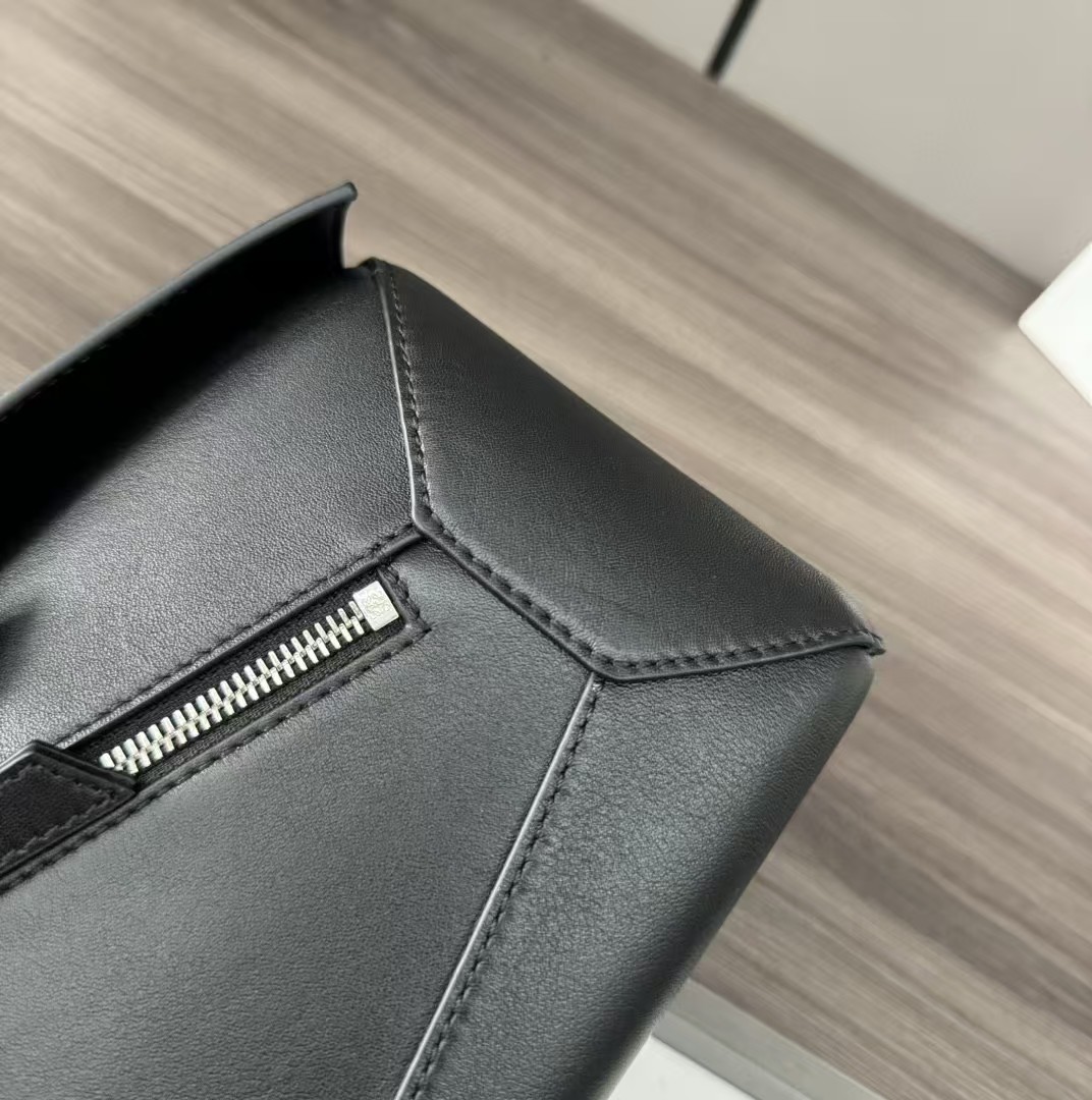 Loewe Puzzle Belt Bag  24cm - PerfectKickZ