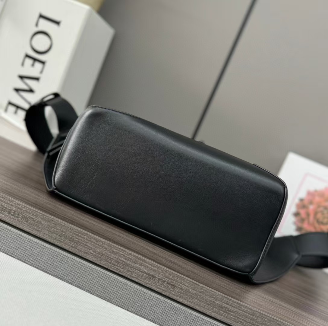 Loewe Puzzle Belt Bag  24cm - PerfectKickZ