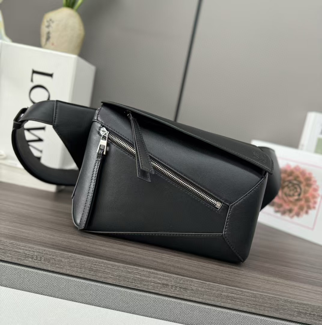 Loewe Puzzle Belt Bag  24cm - PerfectKickZ