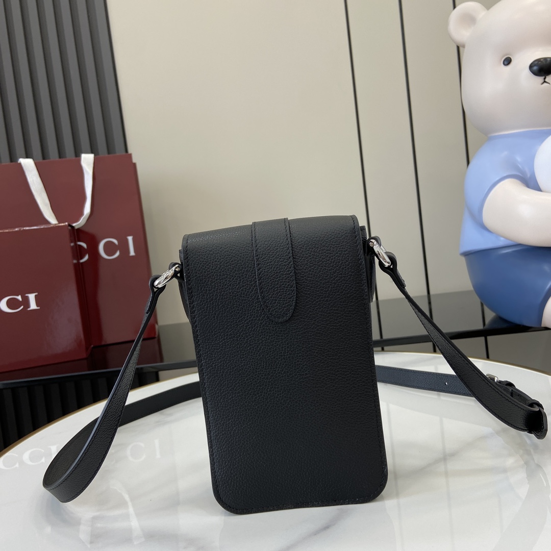 Gucci  Super Mini Crossbody Bag - PerfectKickZ