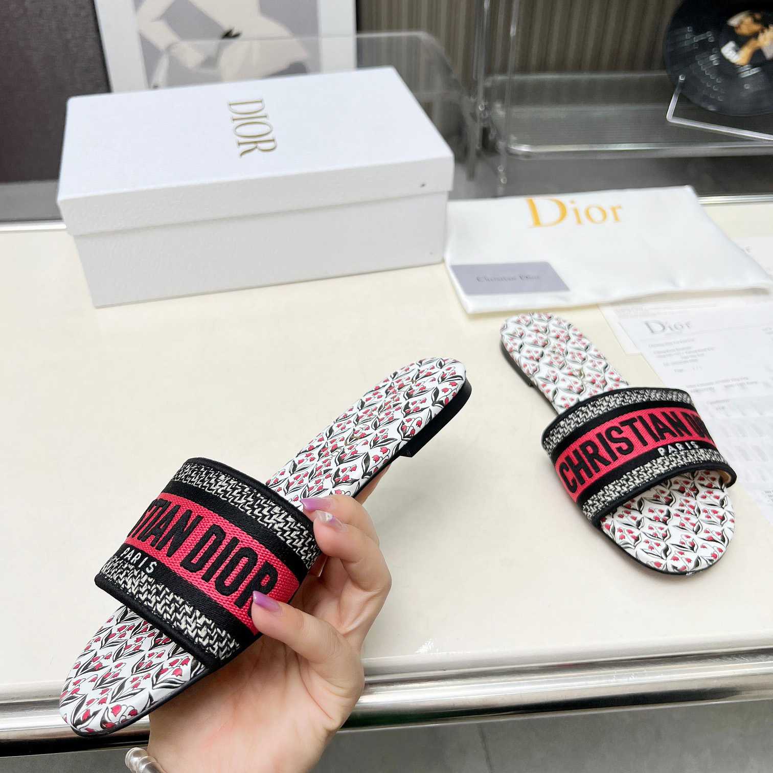 Dior Dioramour Dway Slide - PerfectKickZ