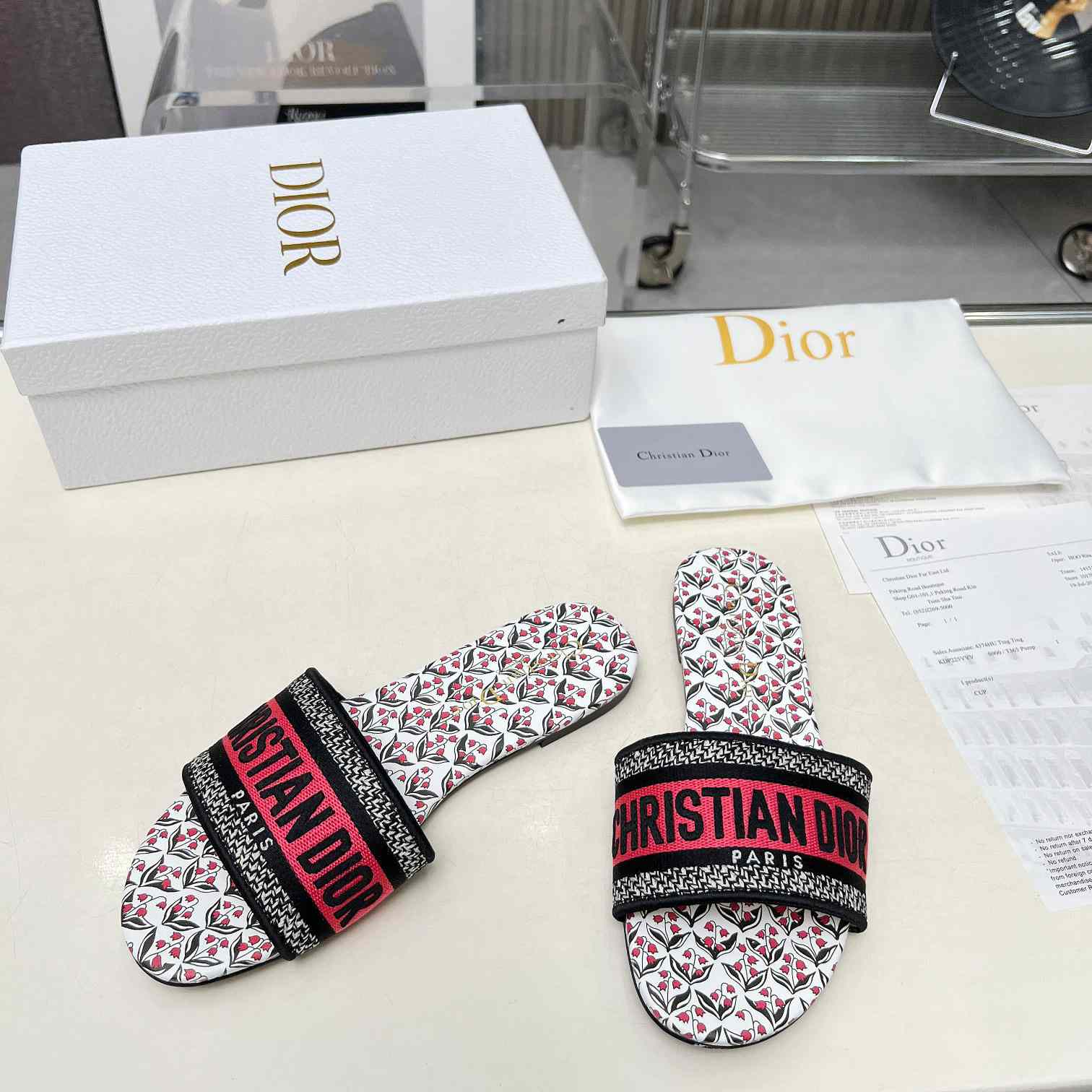 Dior Dioramour Dway Slide - PerfectKickZ