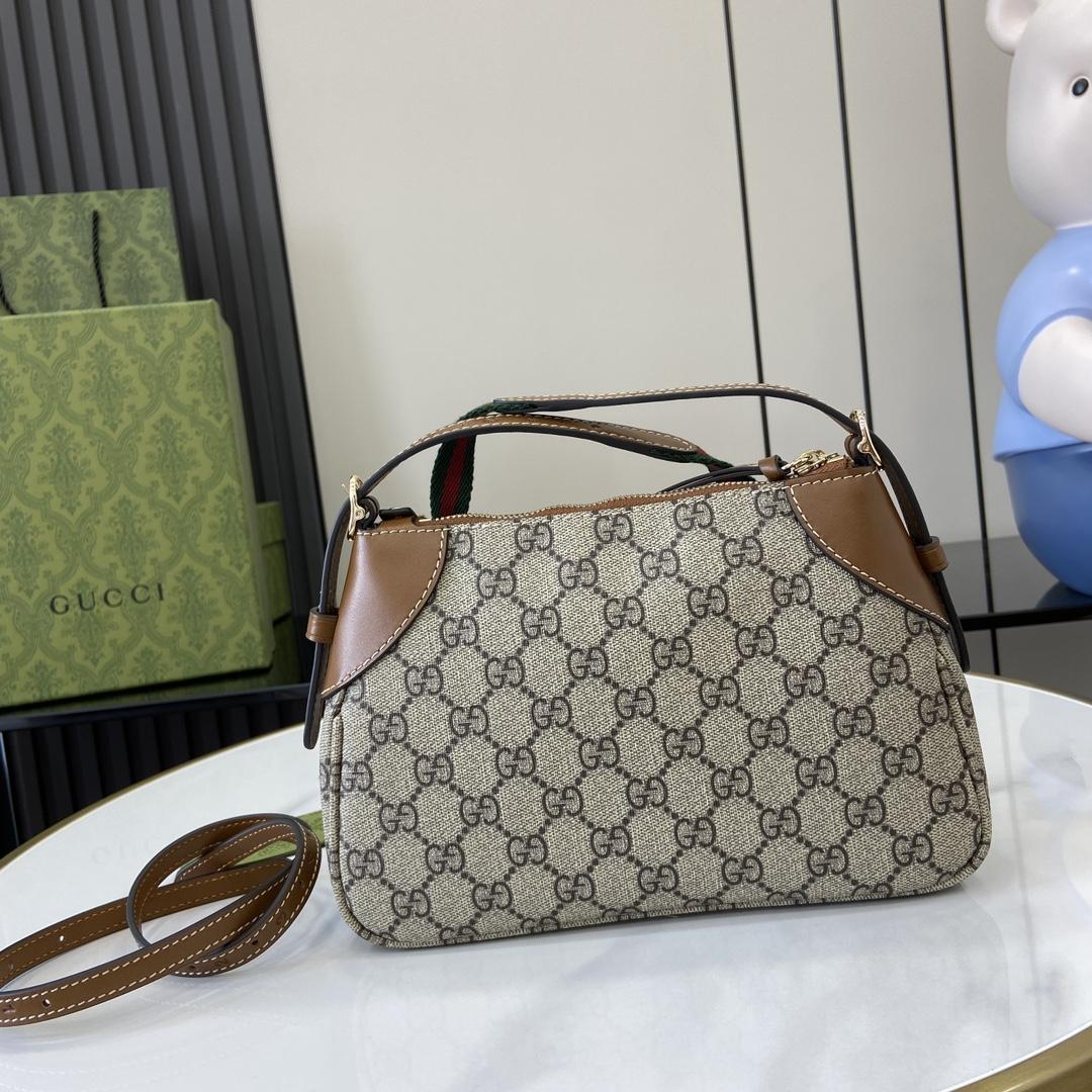 Gucci GG Emblem Small Shoulder Bag - PerfectKickZ