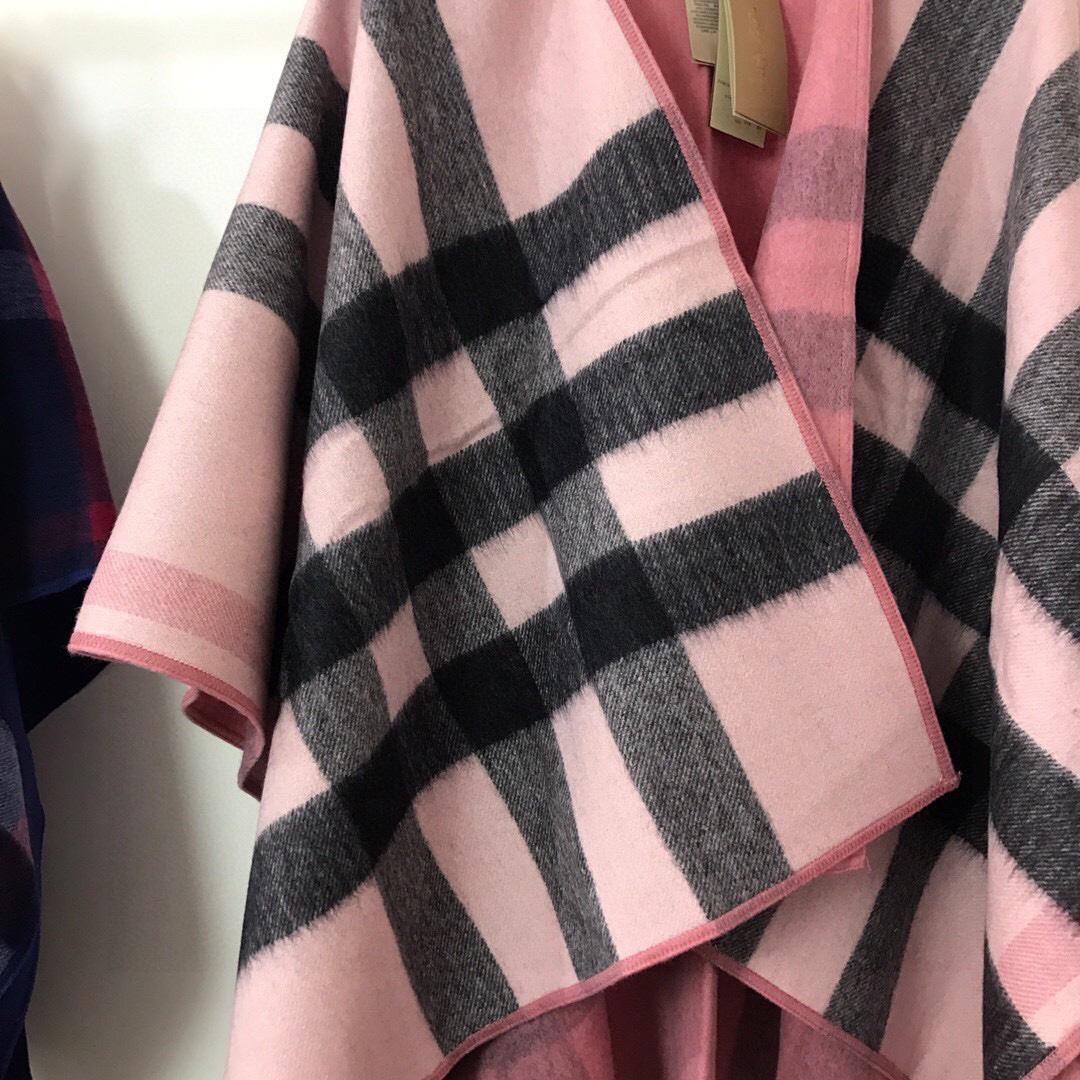 Burberry Charlotte Reversible Wool Felt Cape    140*140cm - PerfectKickZ
