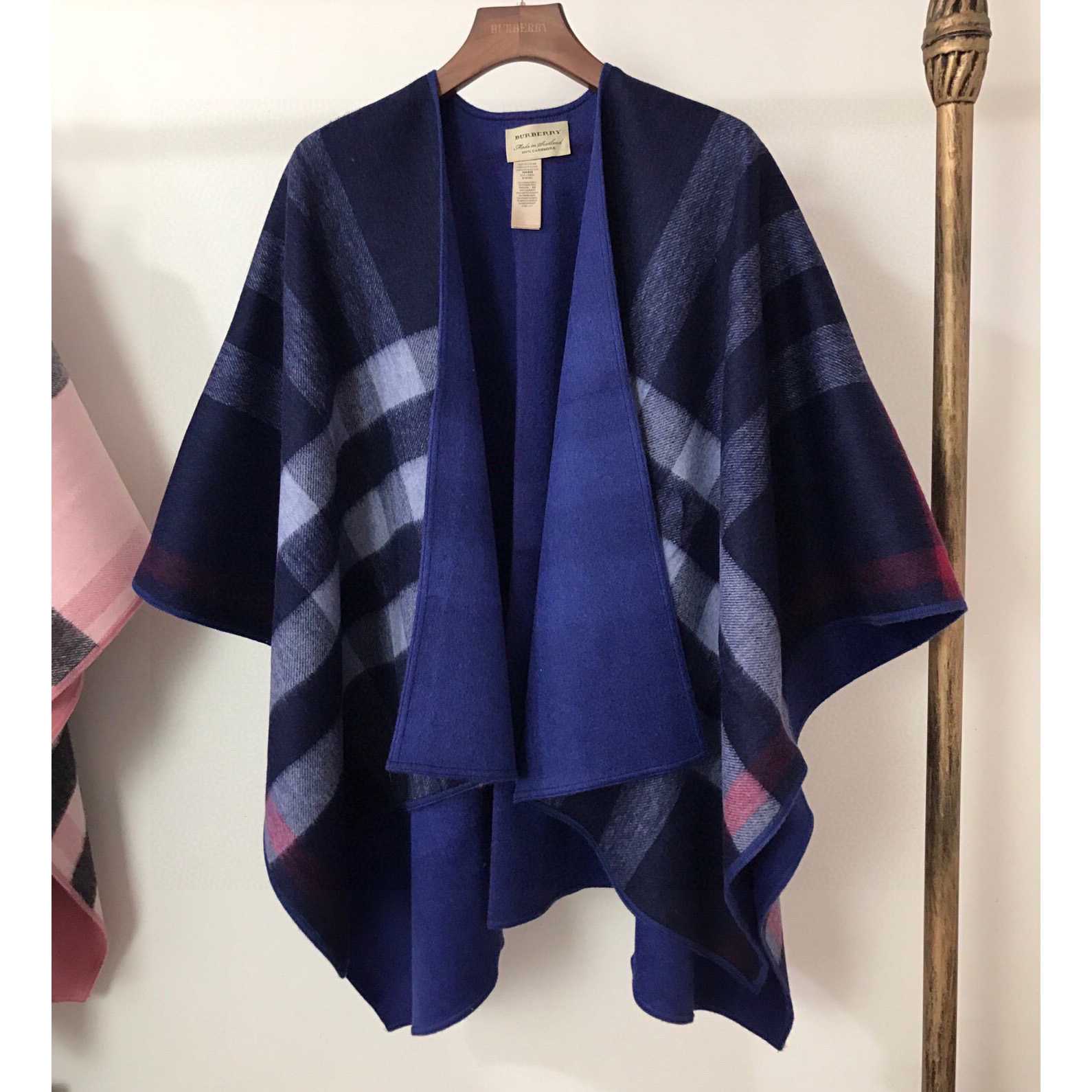 Burberry Charlotte Reversible Wool Felt Cape    140*140cm - PerfectKickZ