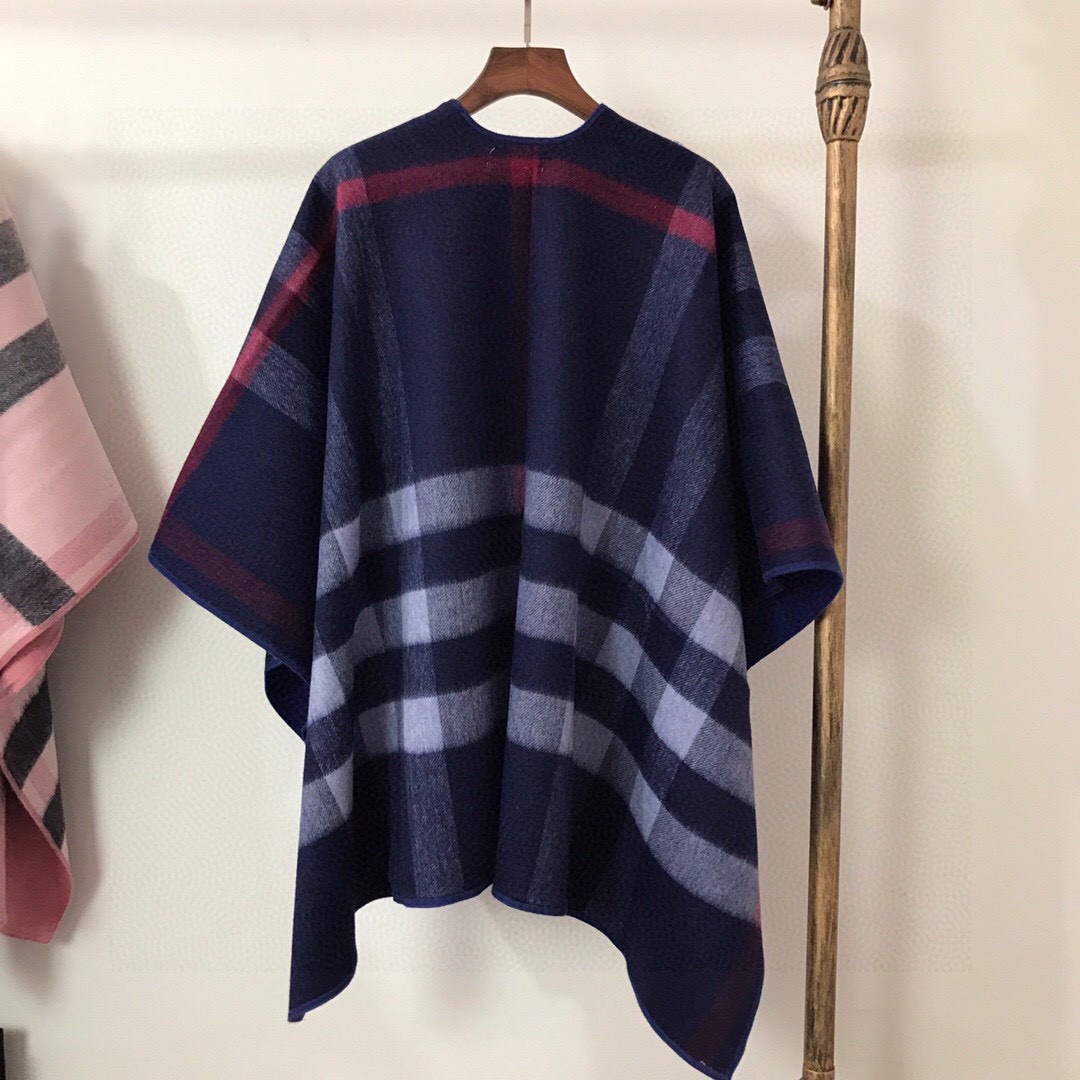 Burberry Charlotte Reversible Wool Felt Cape    140*140cm - PerfectKickZ
