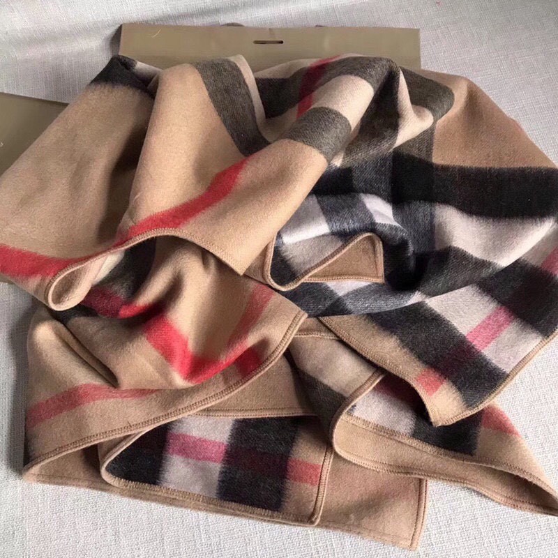 Burberry Charlotte Reversible Wool Felt Cape    140*140cm - PerfectKickZ