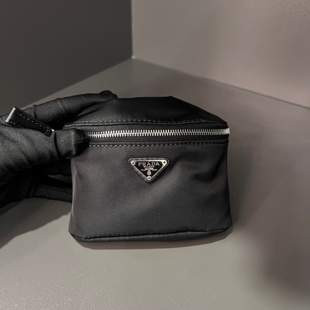 Prada Wrist Bag ﻿ - PerfectKickZ