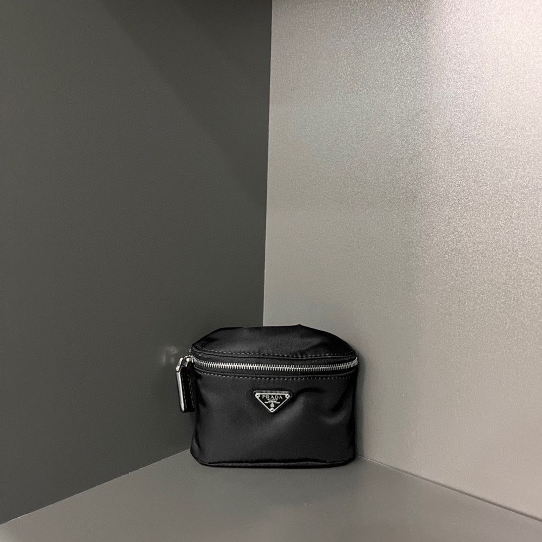 Prada Wrist Bag ﻿ - PerfectKickZ