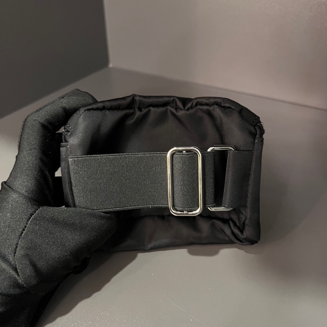 Prada Wrist Bag ﻿ - PerfectKickZ