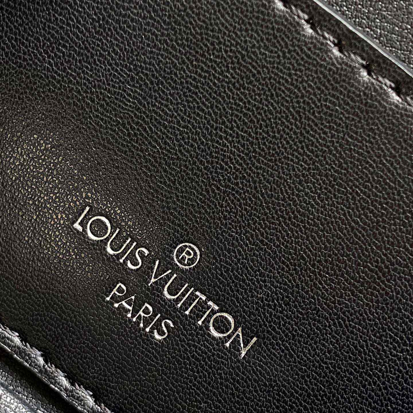 Louis Vuitton Vanity PM   M25123 - PerfectKickZ