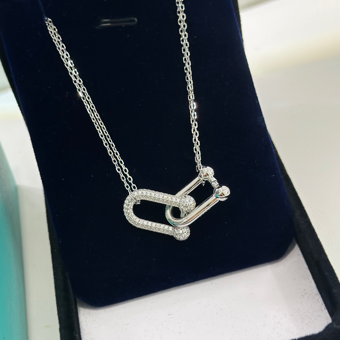 Tiffany & Co. Large Double Link Pendant - PerfectKickZ