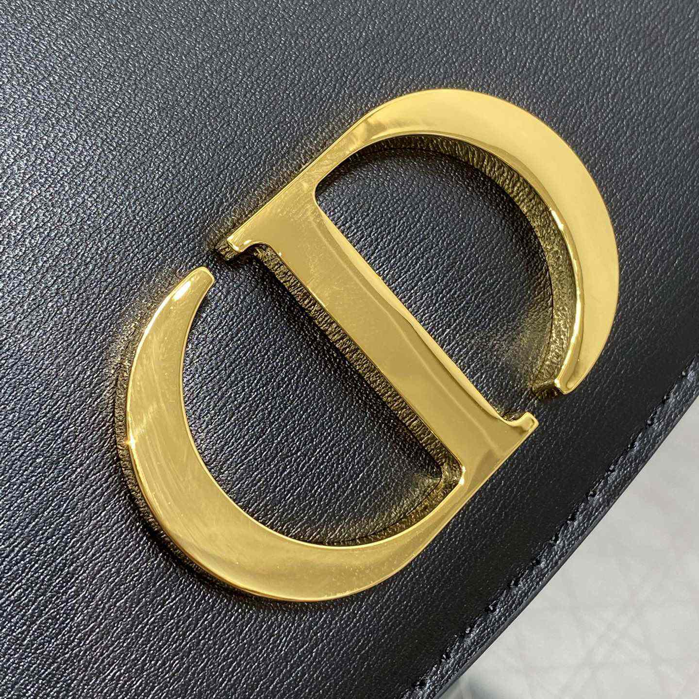 Dior Medium 30 Montaigne Avenue Top Handle Bag - PerfectKickZ